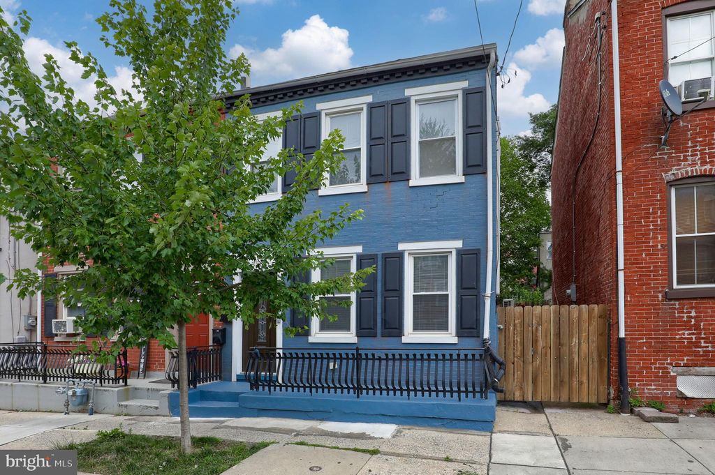 Photo of 351 S PRINCE ST, LANCASTER, PA 17603 (MLS # PALA2038636)