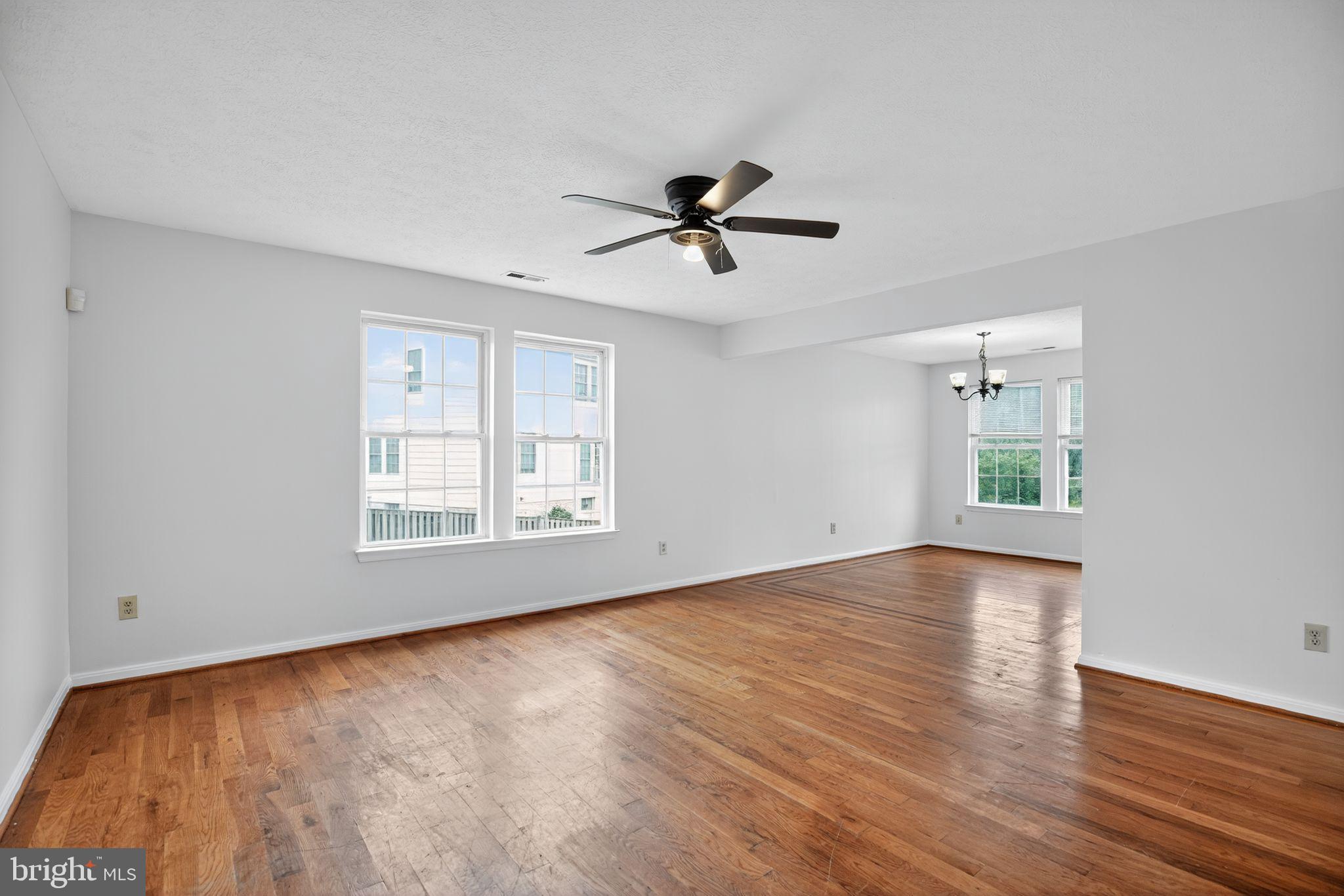 HICKORY HILLS - Residential Lease