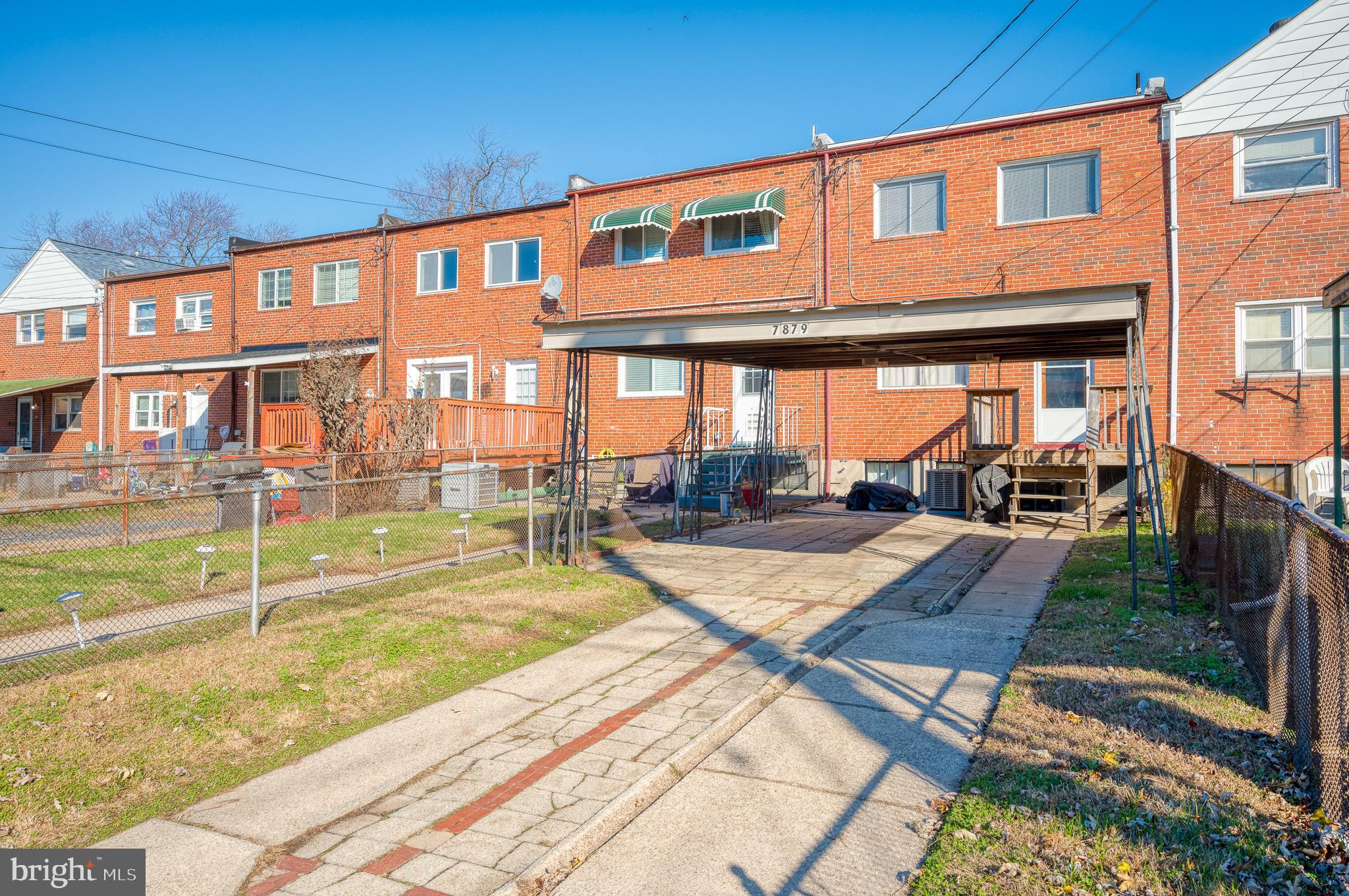 EASTFIELD - Residential