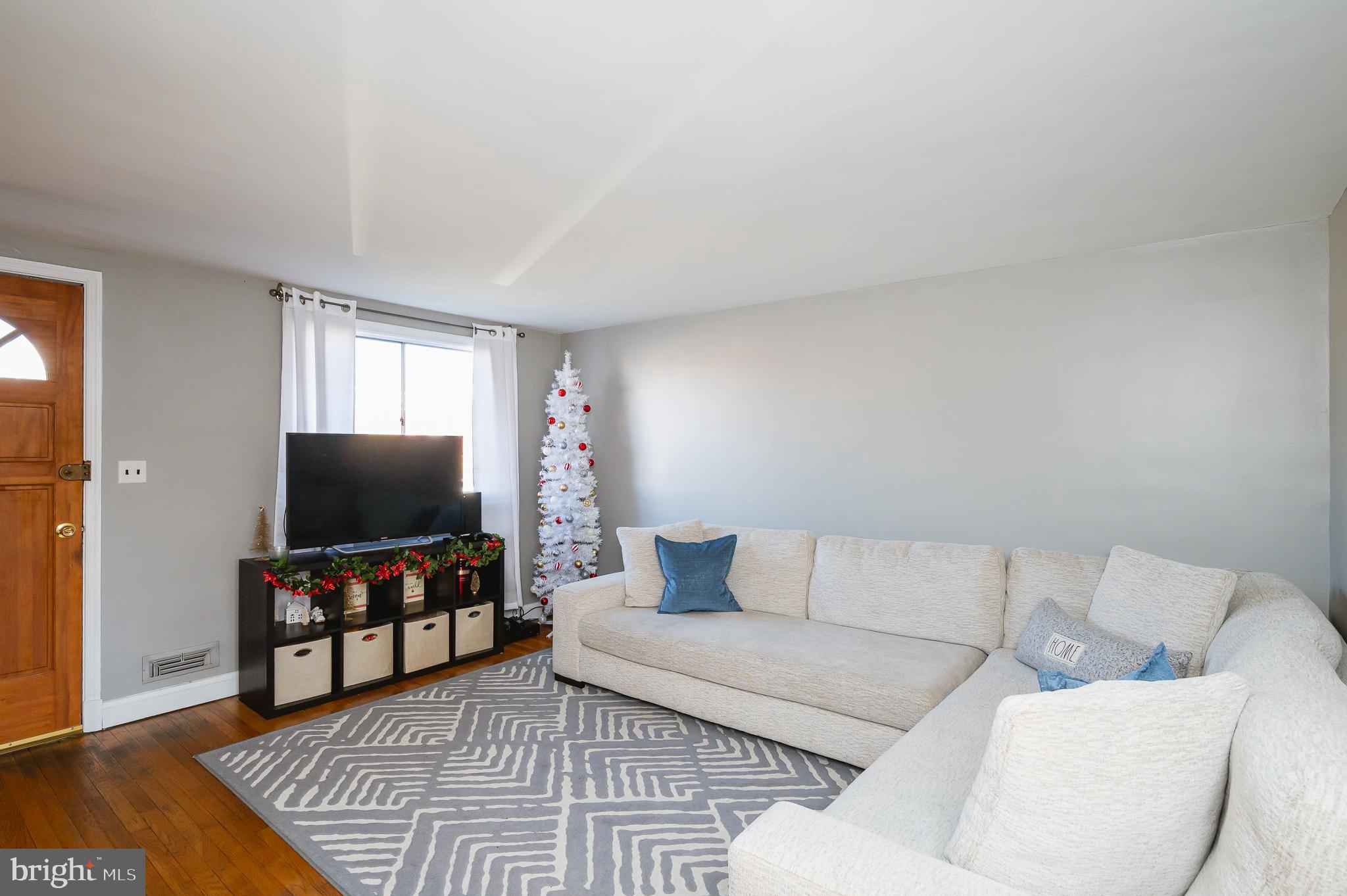 EASTFIELD - Residential