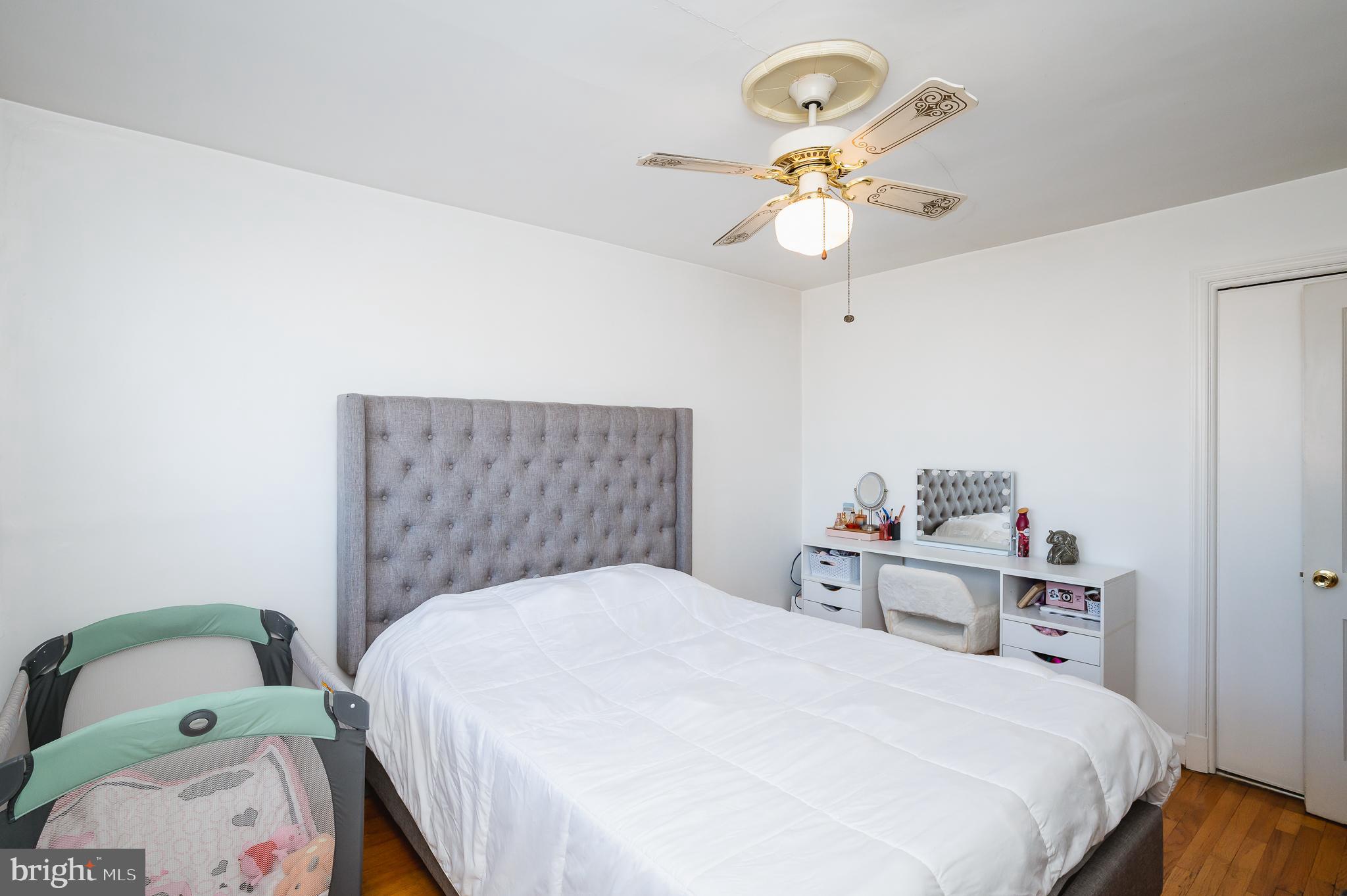 EASTFIELD - Residential