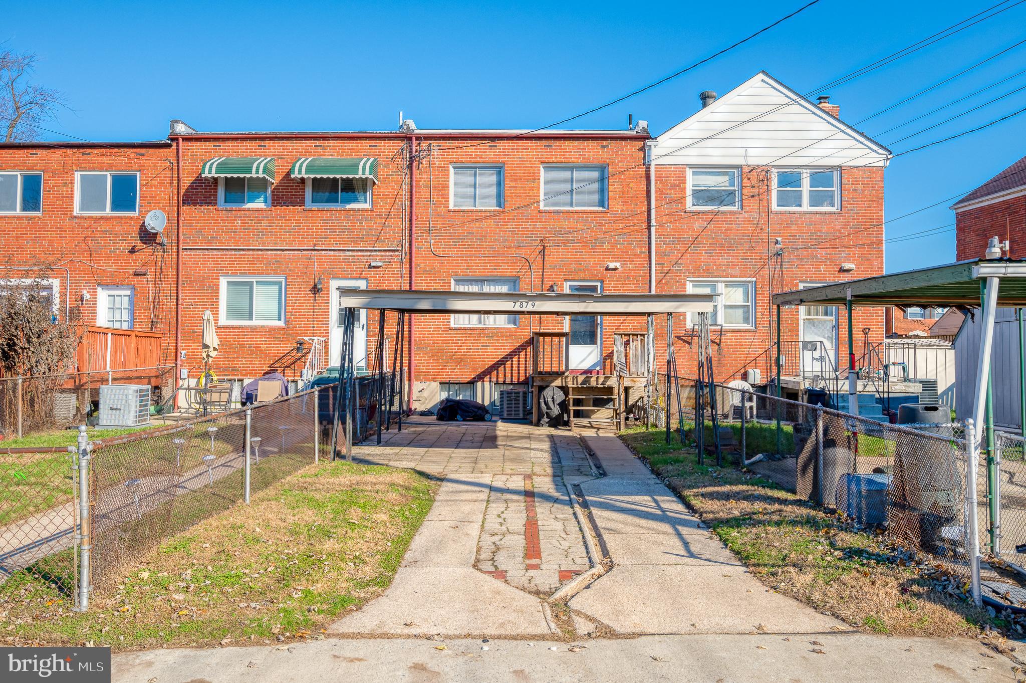 EASTFIELD - Residential