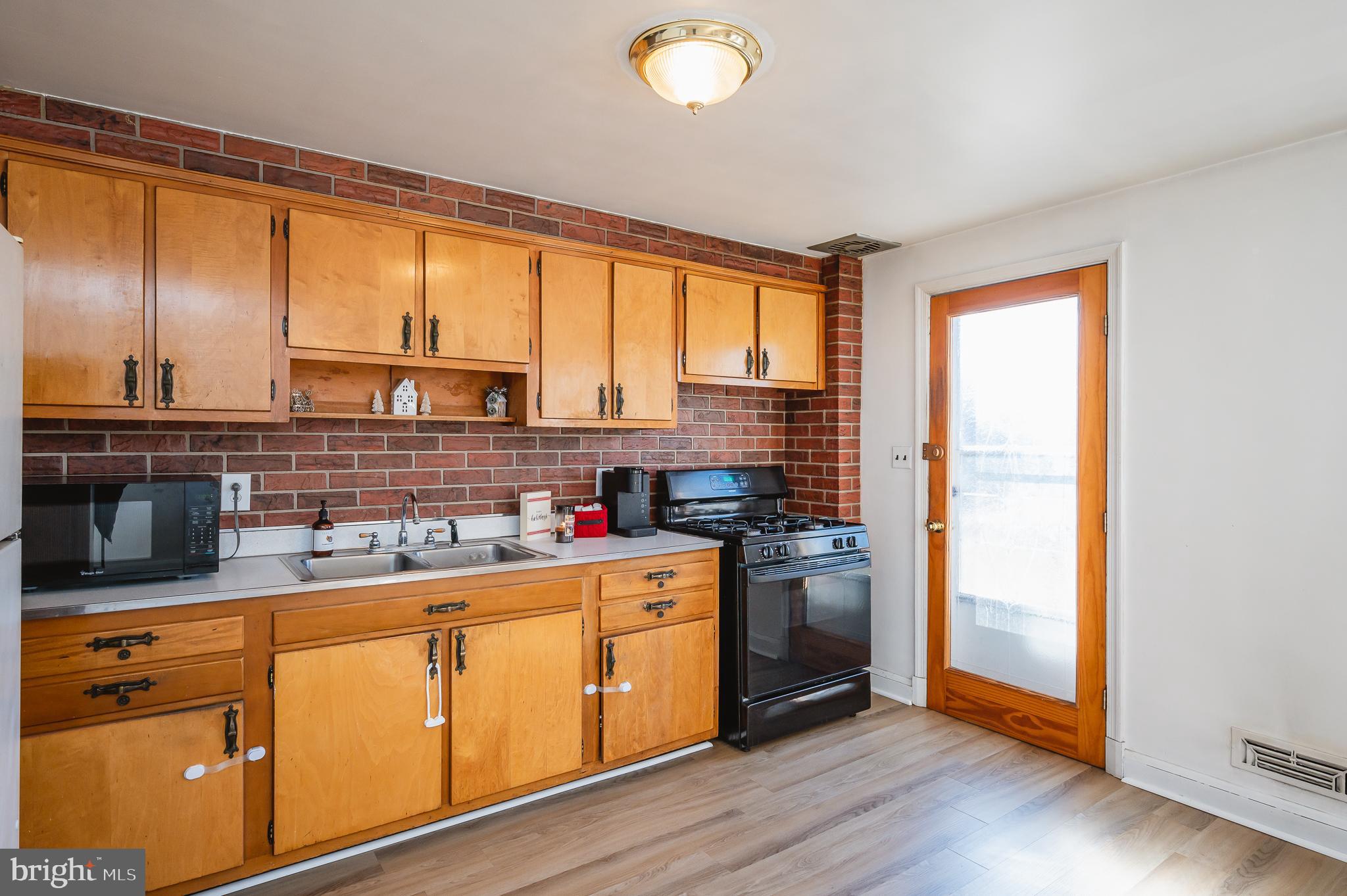 EASTFIELD - Residential