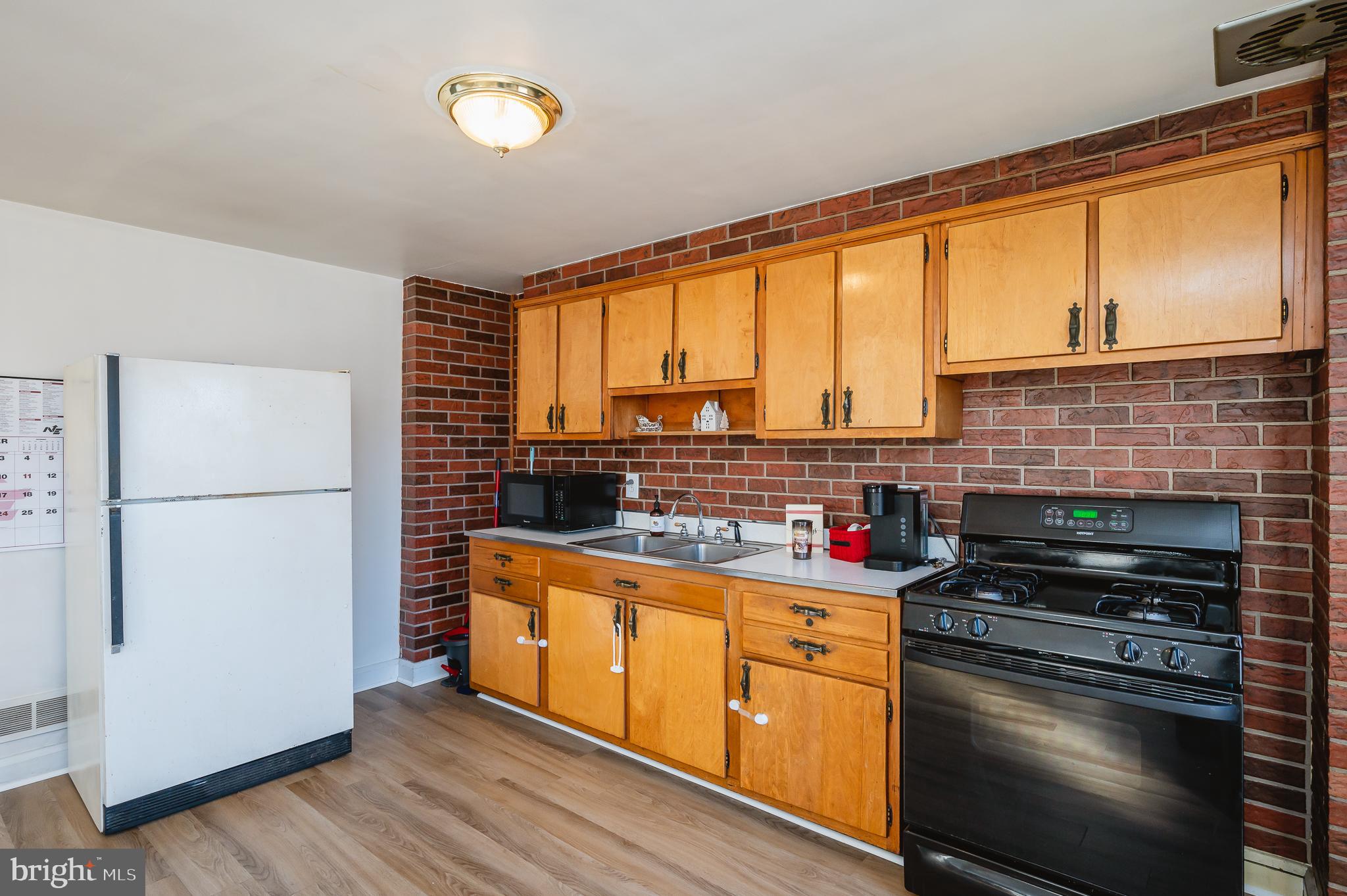 EASTFIELD - Residential