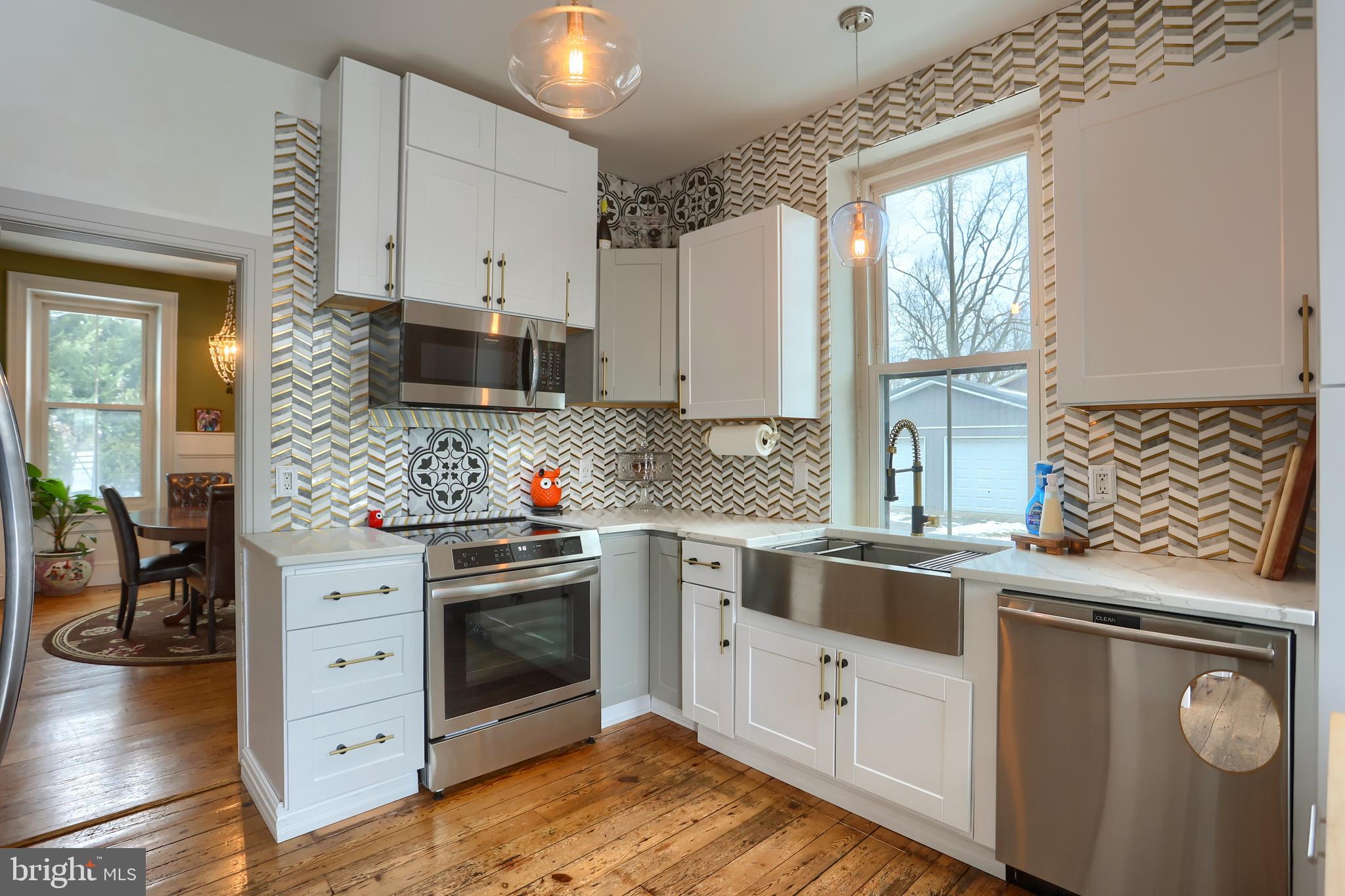 STRICKHOUSER VILLAGE - Residential