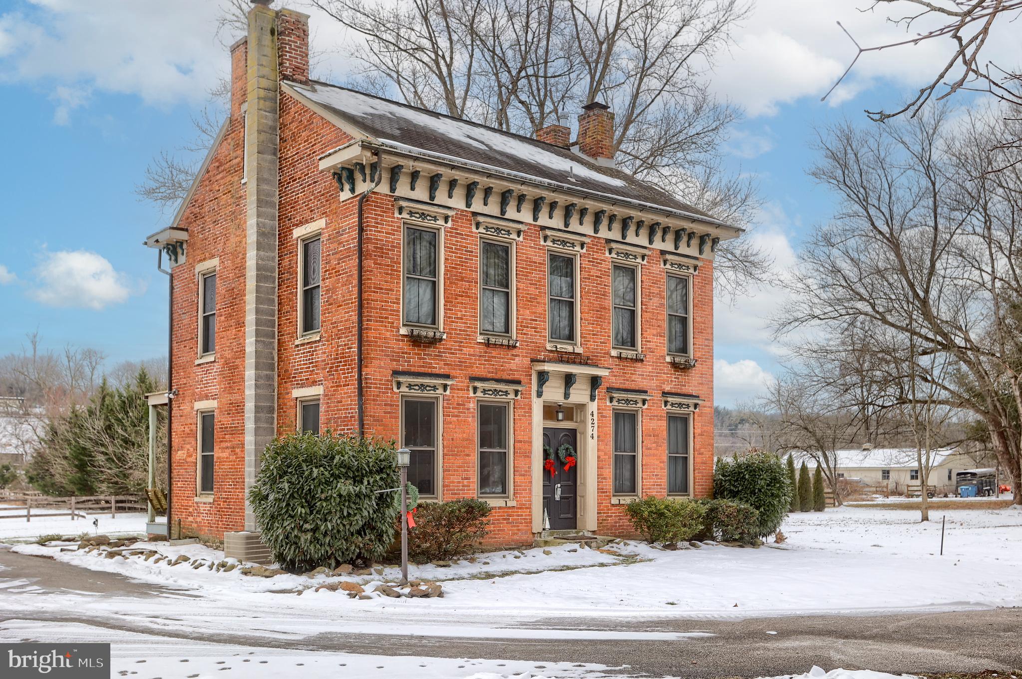 STRICKHOUSER VILLAGE - Residential