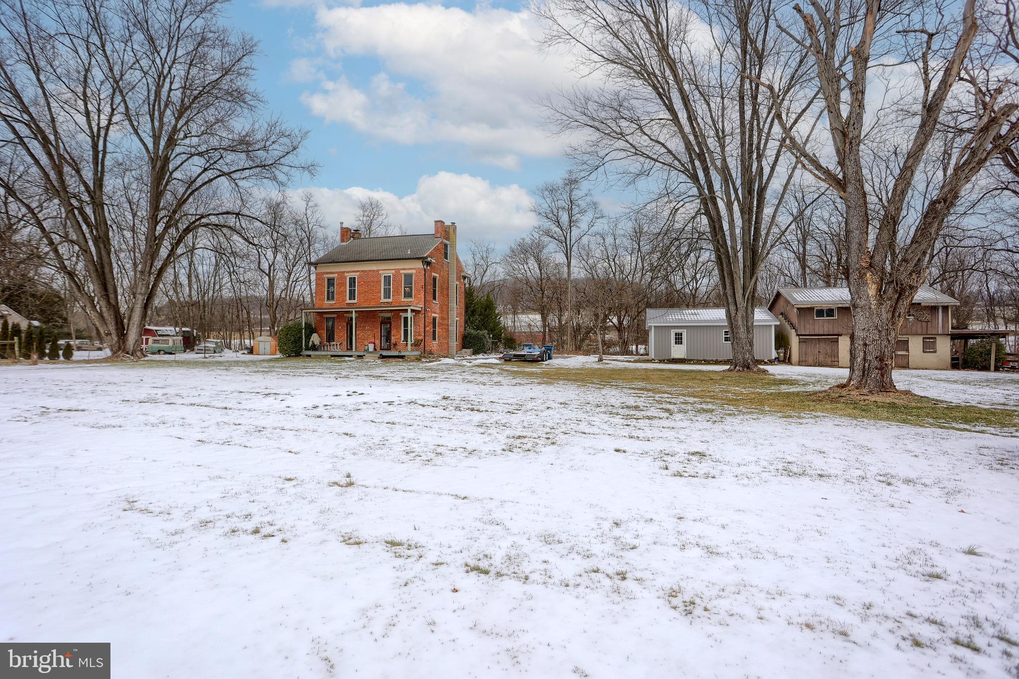 STRICKHOUSER VILLAGE - Residential