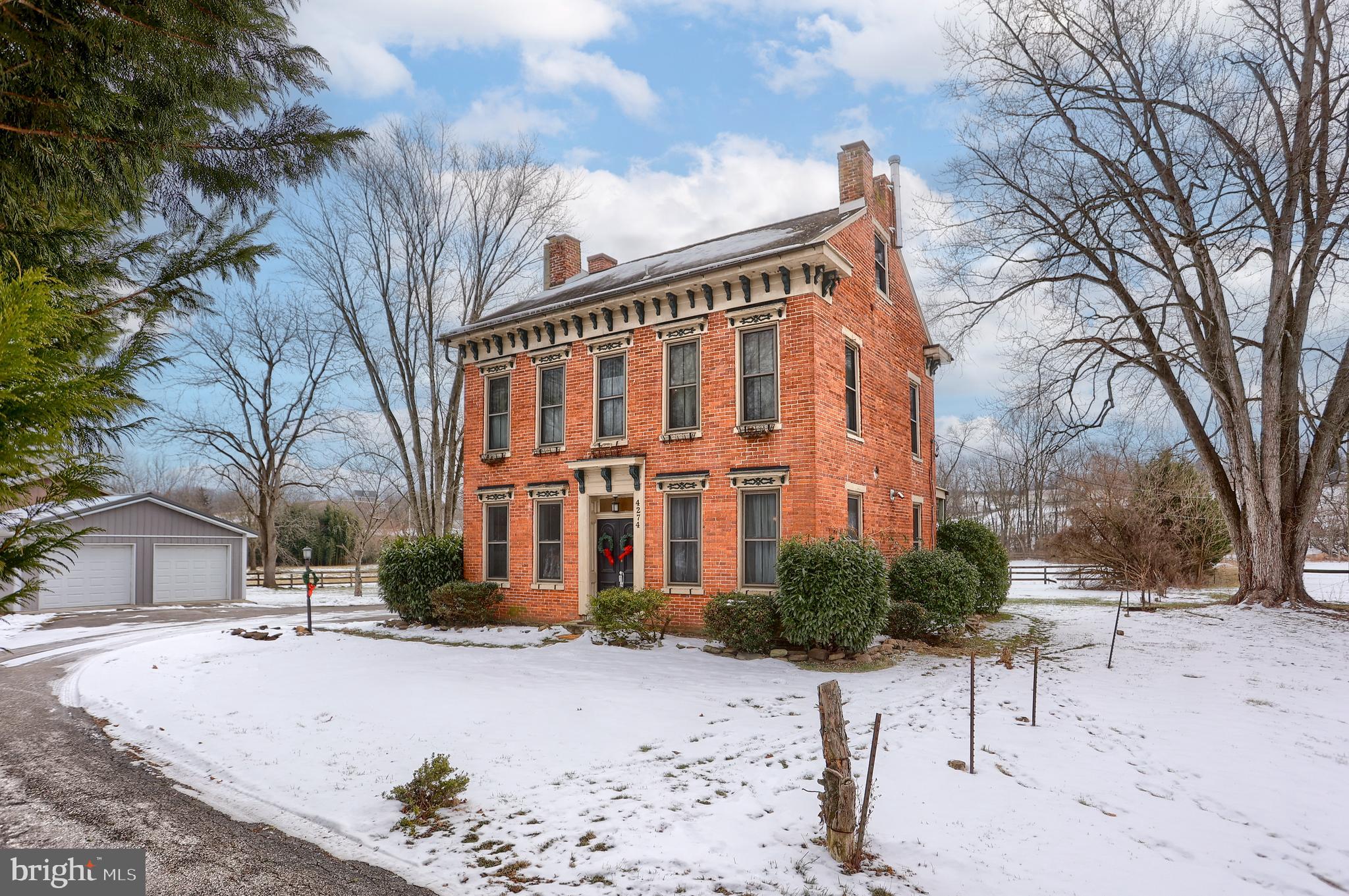 STRICKHOUSER VILLAGE - Residential