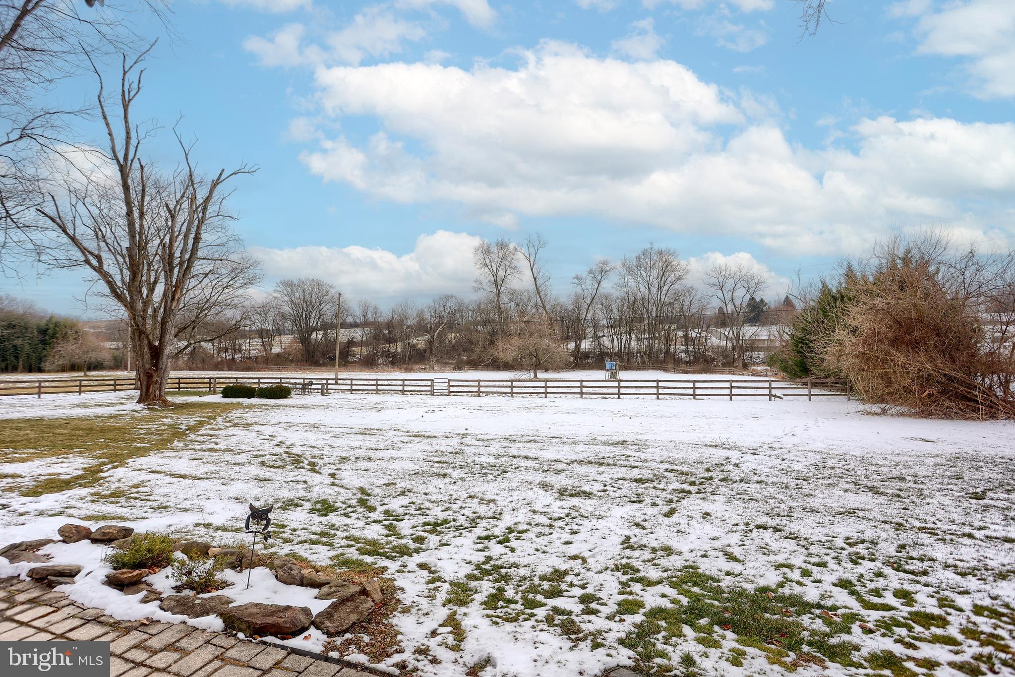 STRICKHOUSER VILLAGE - Residential