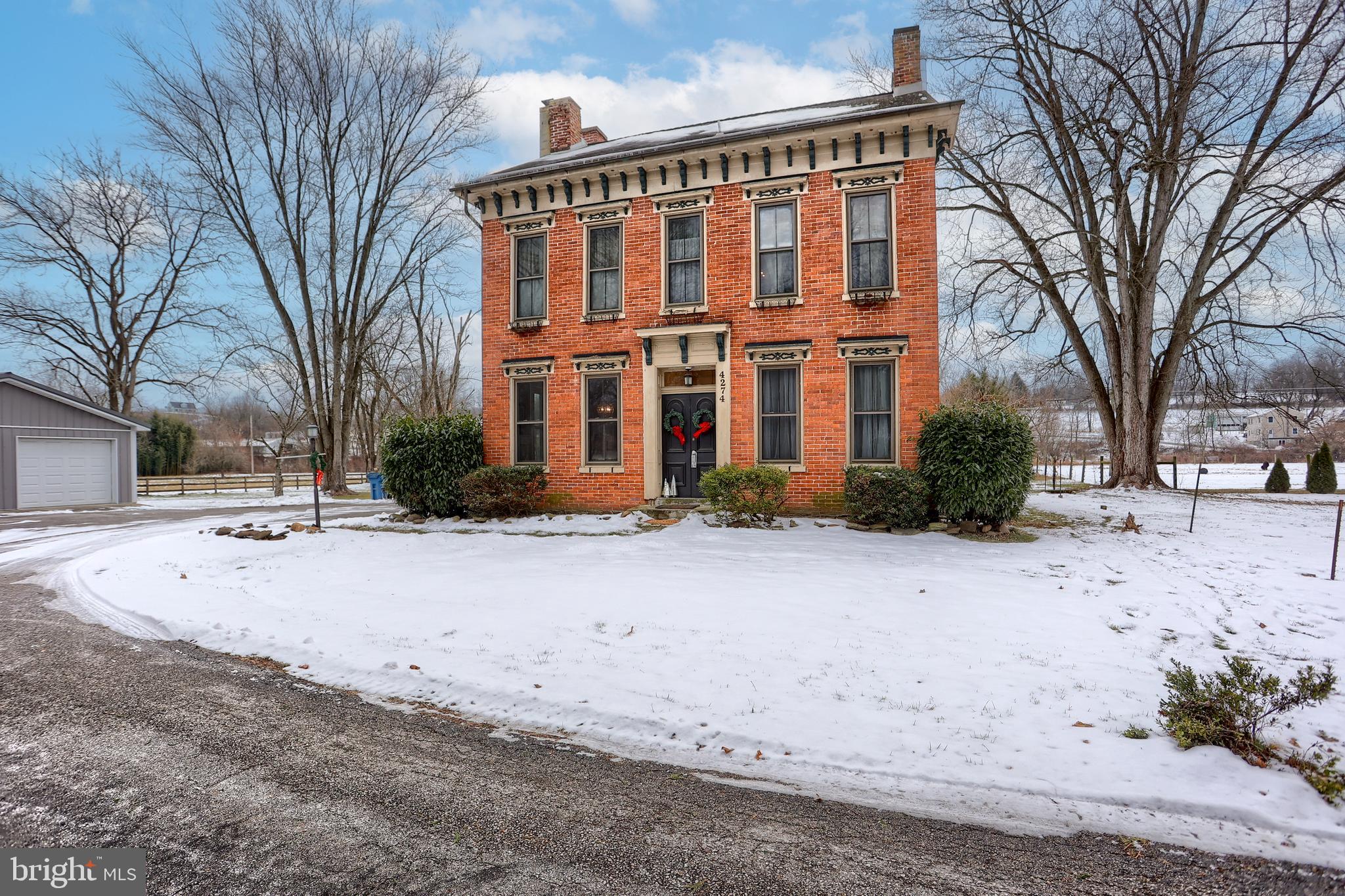 STRICKHOUSER VILLAGE - Residential