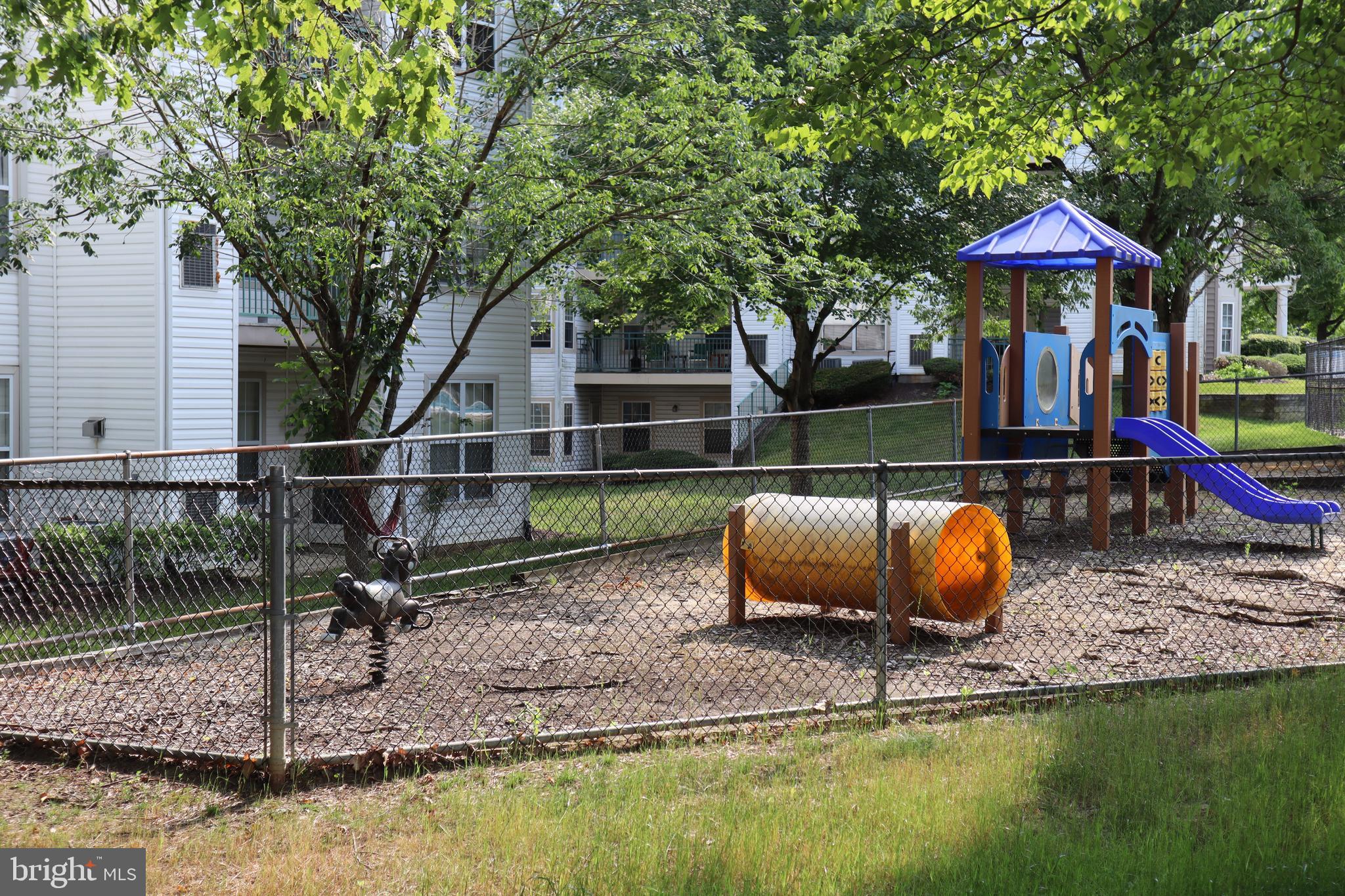 WOODLAND BOWIE CONDO - Residential