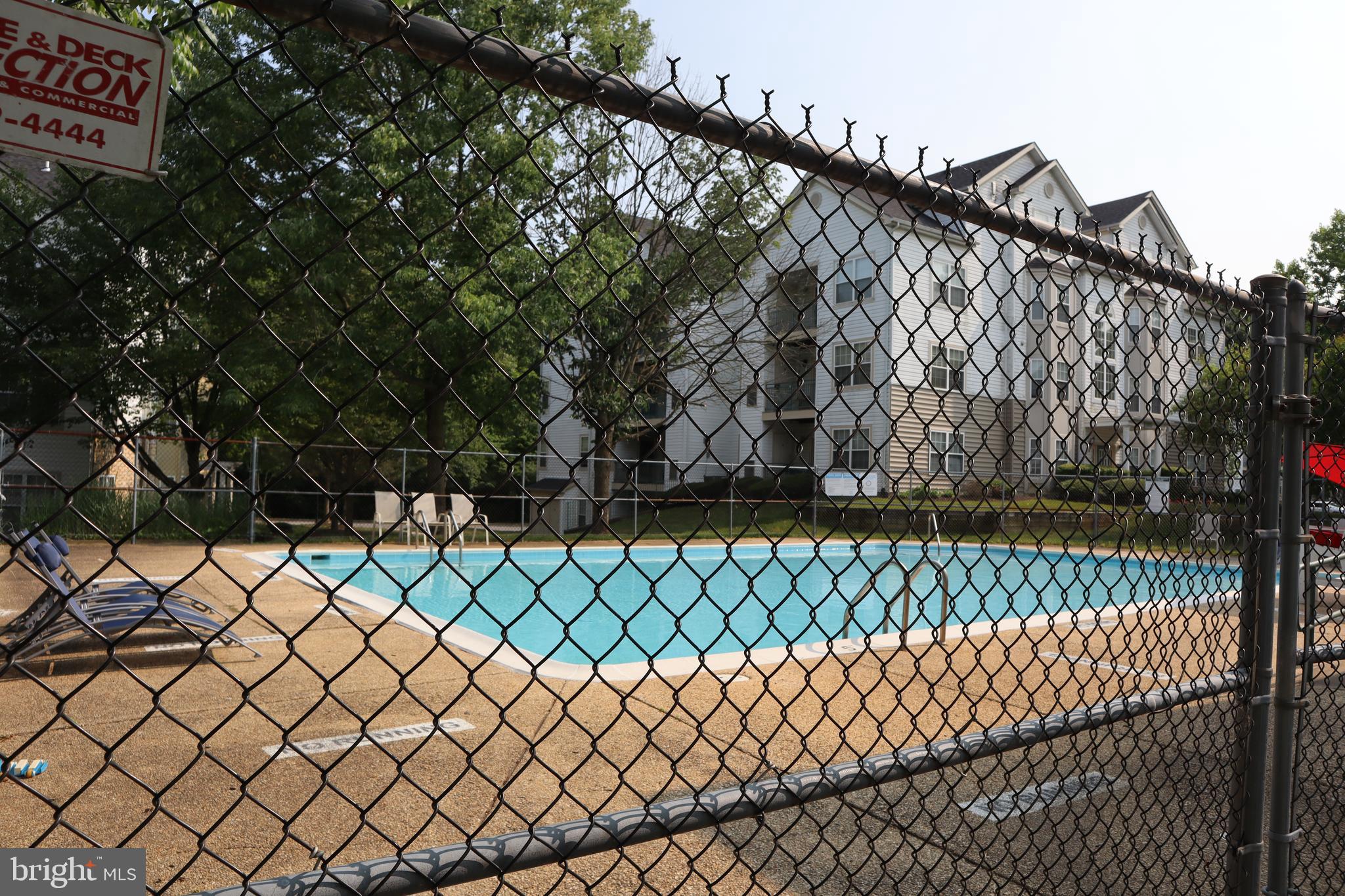 WOODLAND BOWIE CONDO - Residential