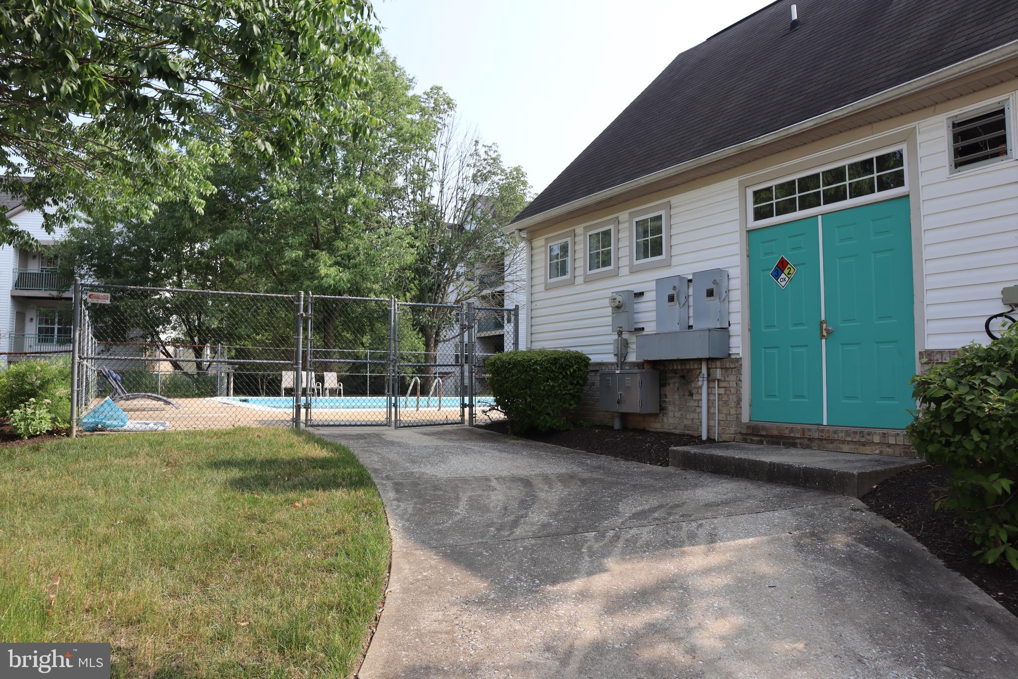 WOODLAND BOWIE CONDO - Residential