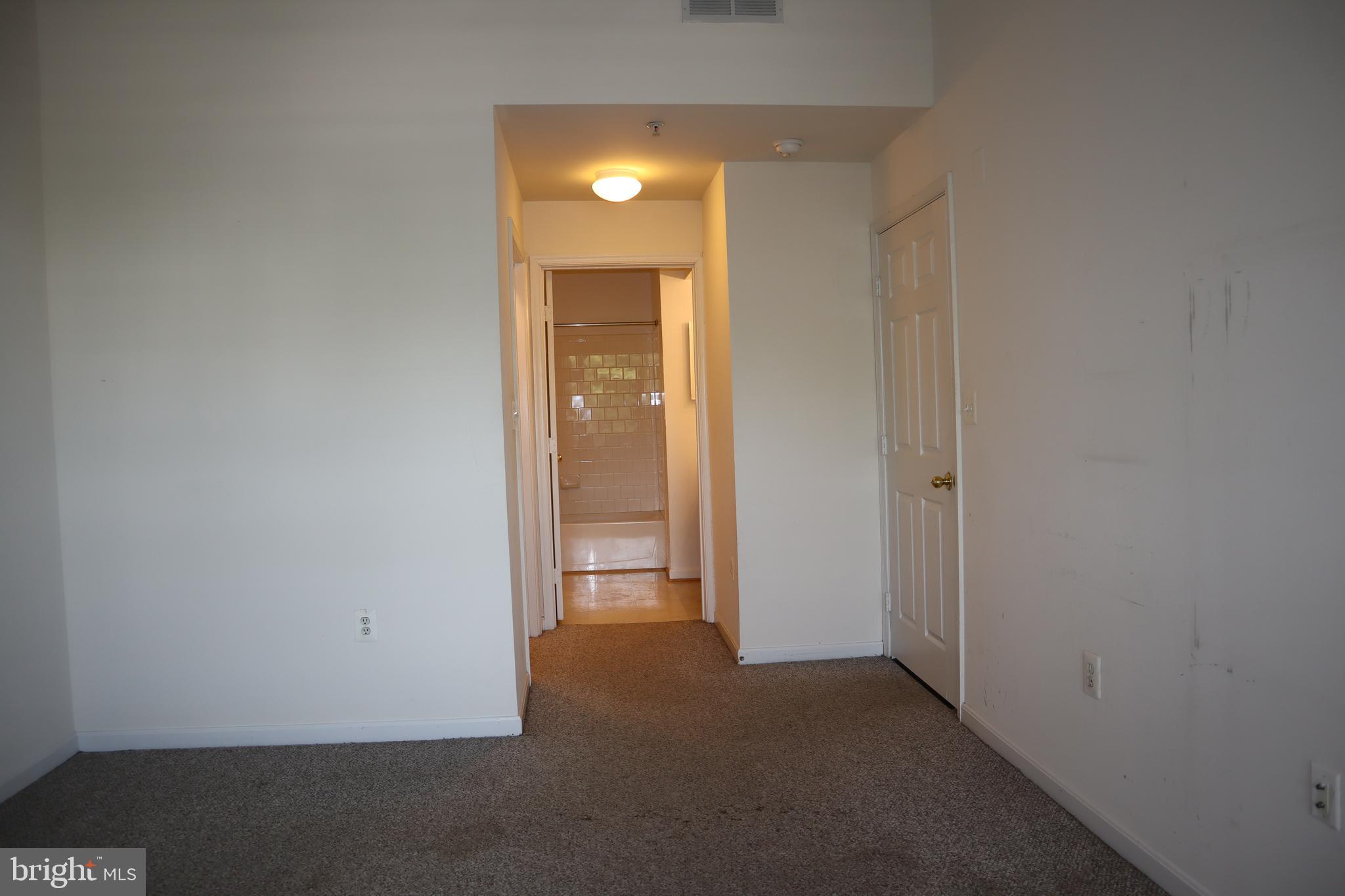 WOODLAND BOWIE CONDO - Residential