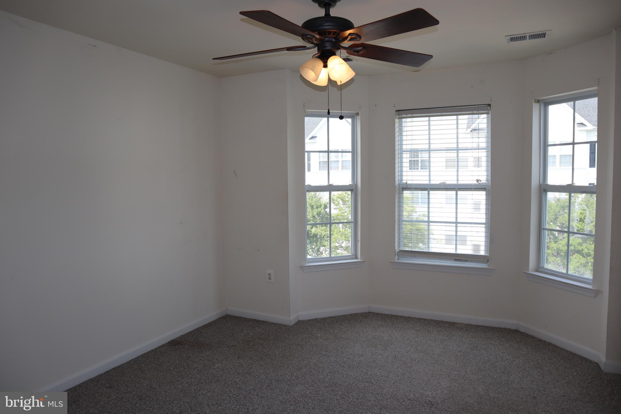 WOODLAND BOWIE CONDO - Residential