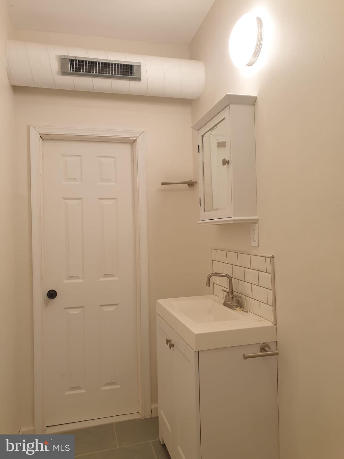 KENSINGTON - Residential