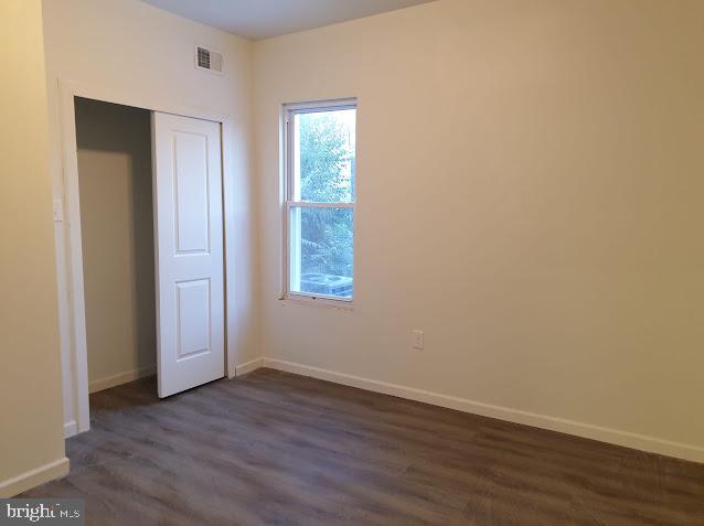 KENSINGTON - Residential