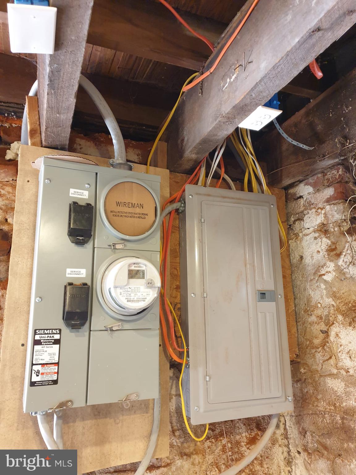 KENSINGTON - Residential