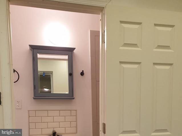 KENSINGTON - Residential