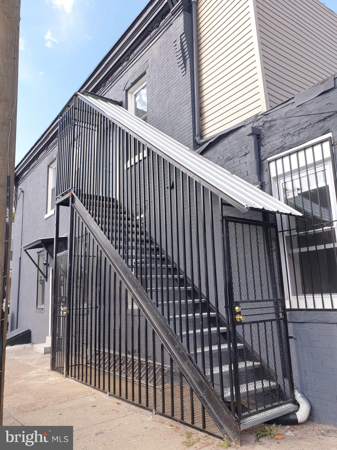 KENSINGTON - Residential