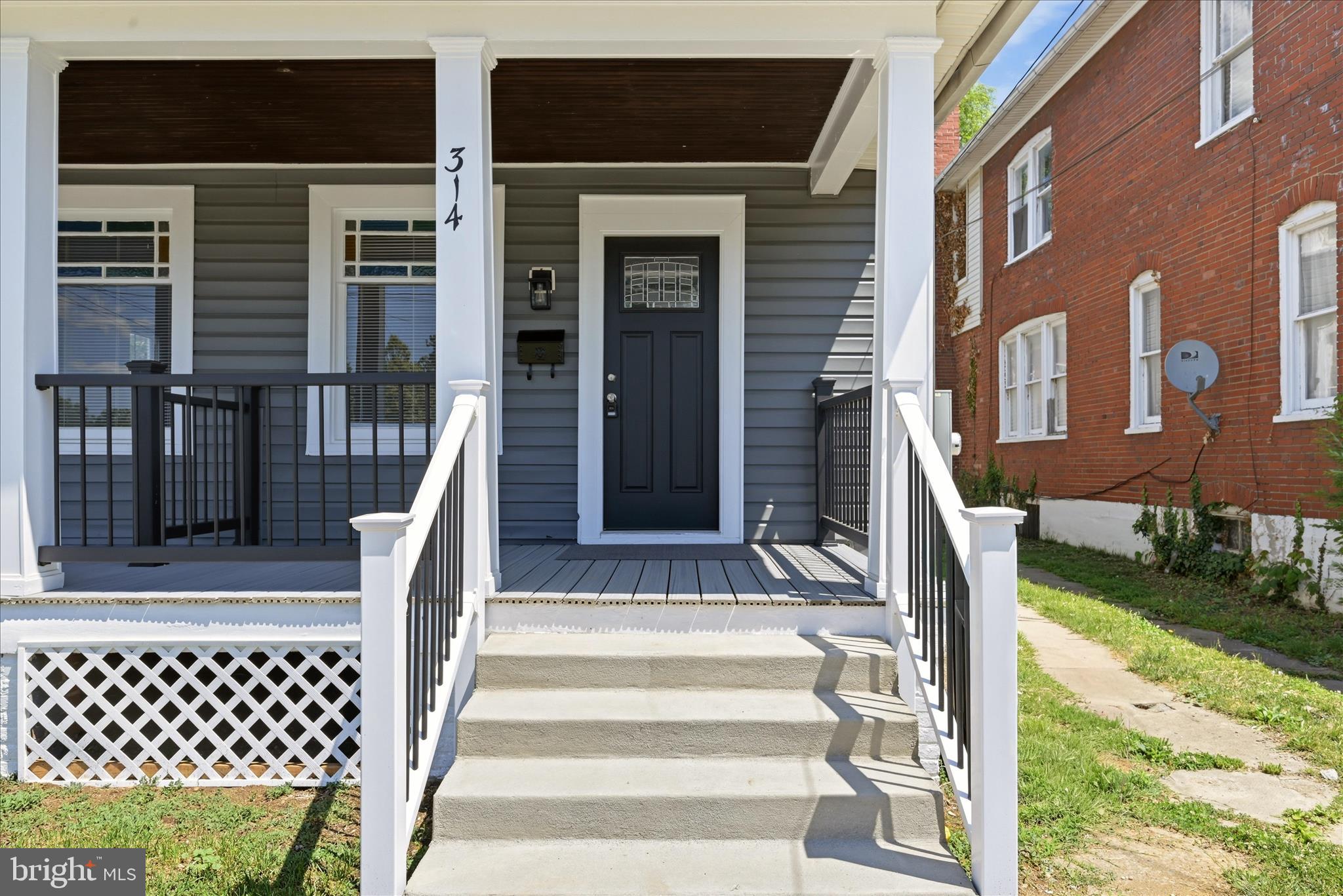314 E PICCADILLY STREET