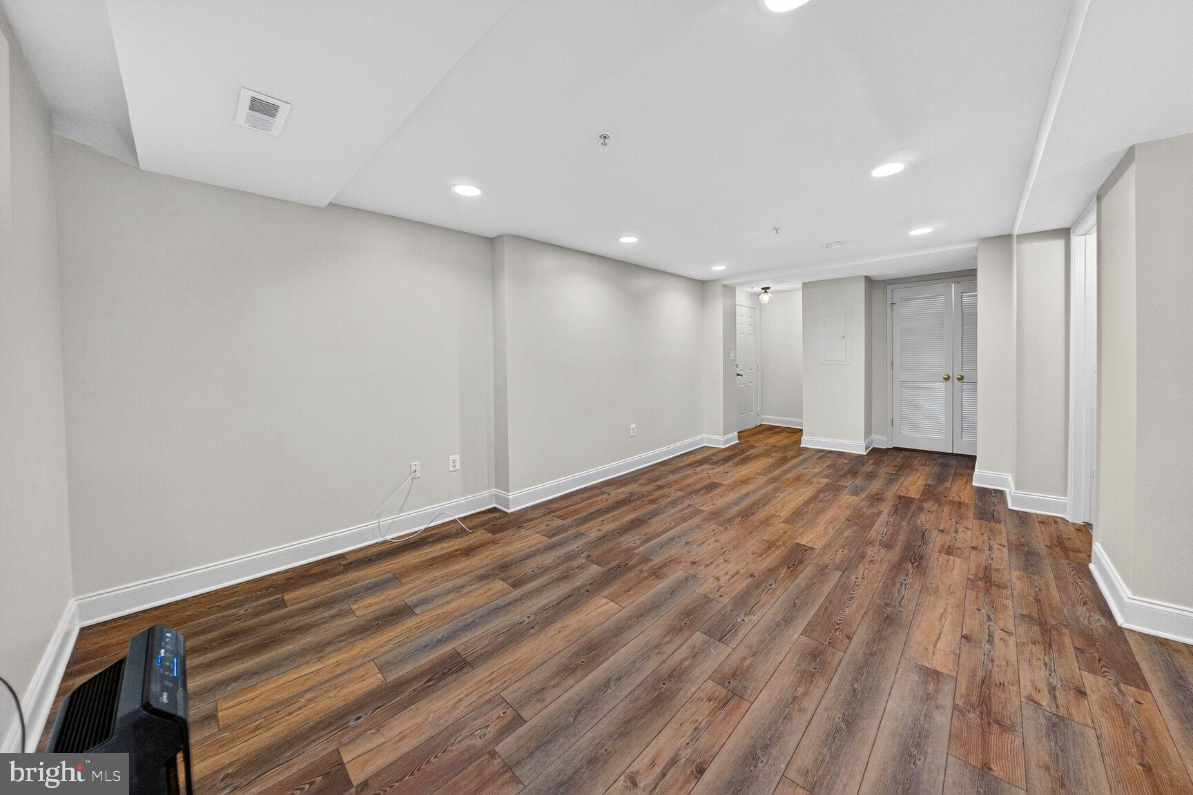 5407 9TH STREET NW 8