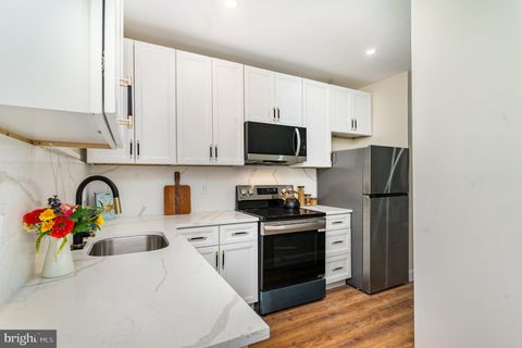 Townhouse For Sale - 5637 Rodman Street<br/> PHILADELPHIA, PA 19143