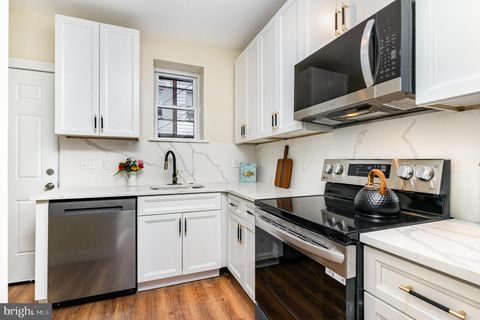 Townhouse For Sale - 5637 Rodman Street<br/> PHILADELPHIA, PA 19143