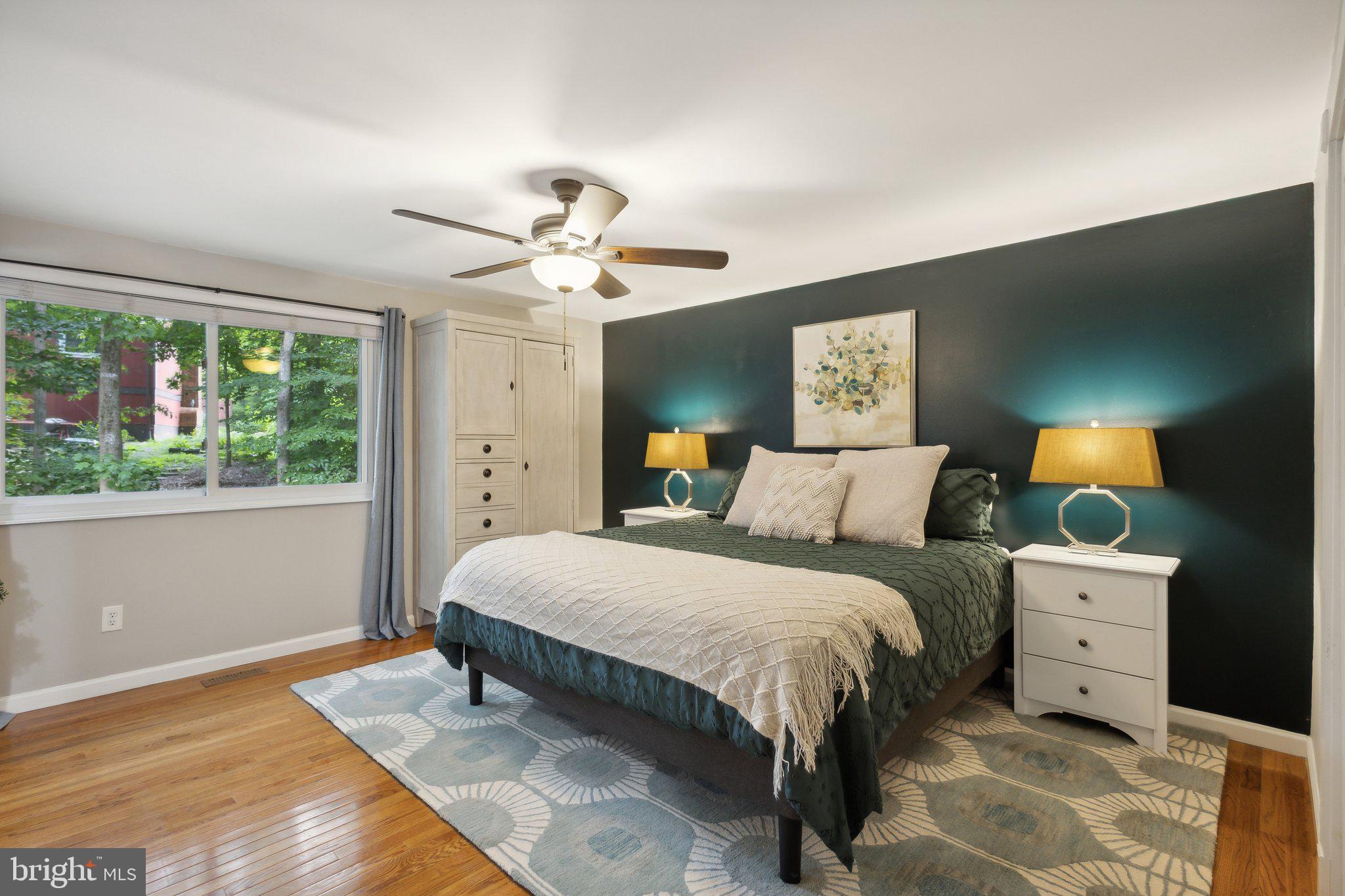 NEWINGTON FOREST - Residential