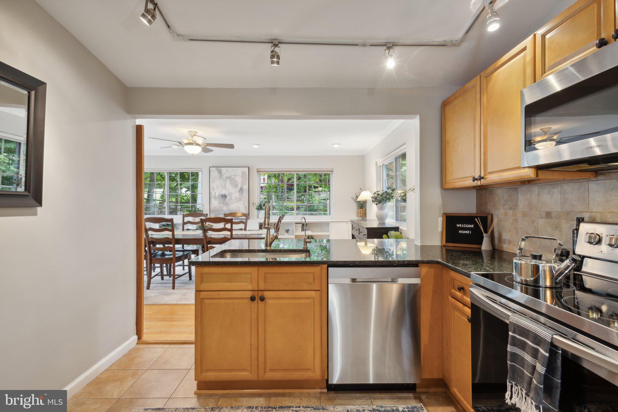 NEWINGTON FOREST - Residential