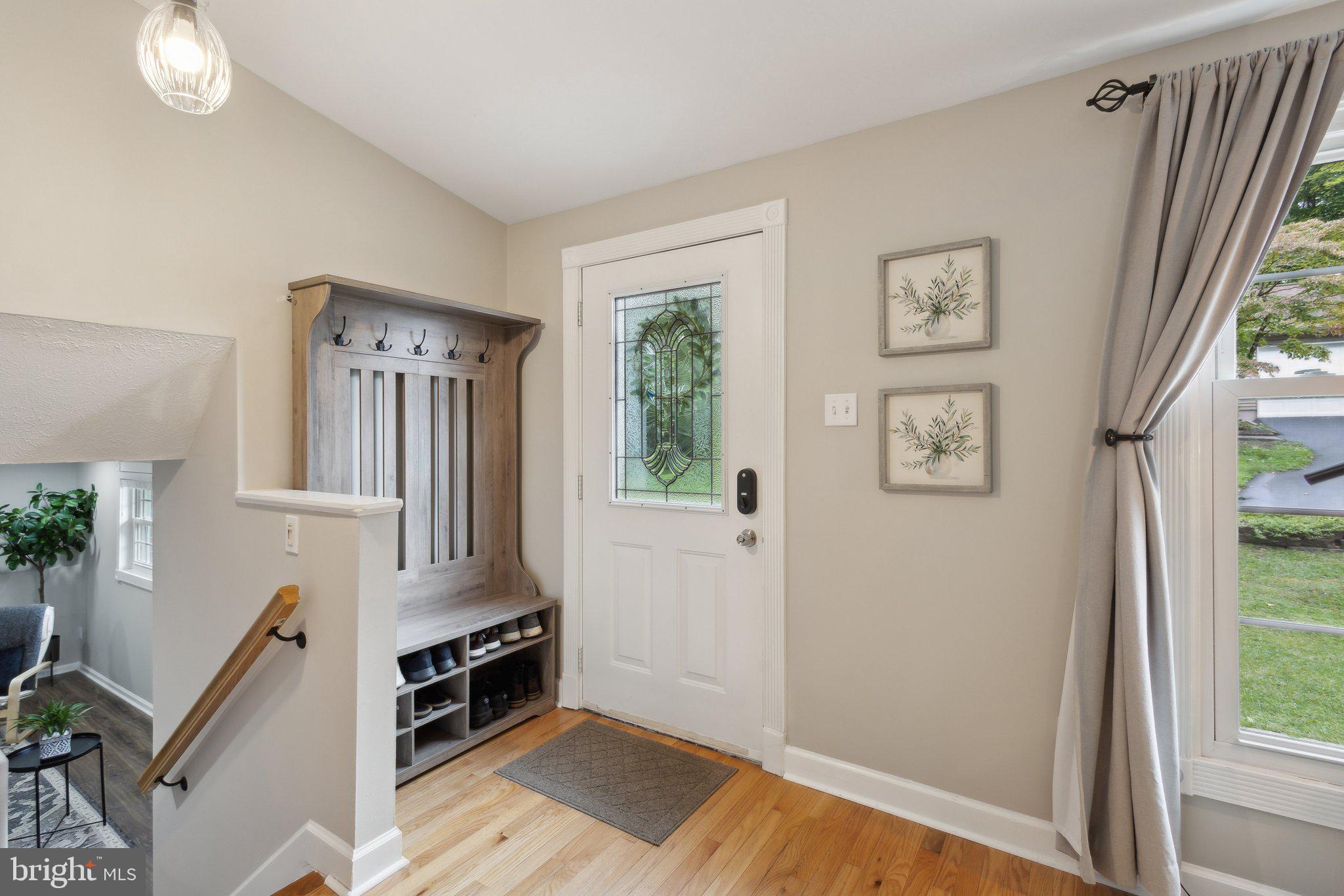 NEWINGTON FOREST - Residential