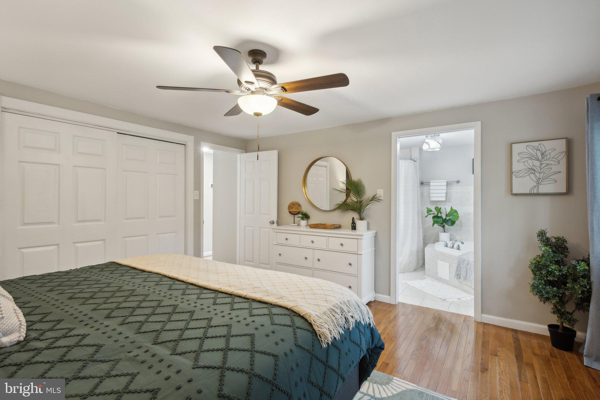 NEWINGTON FOREST - Residential