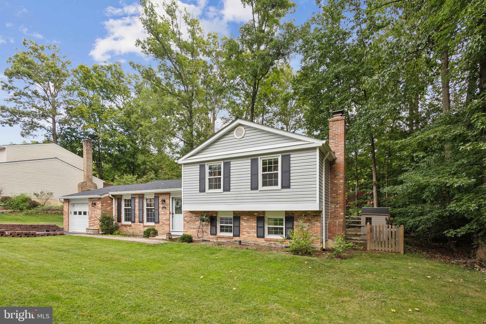 NEWINGTON FOREST - Residential