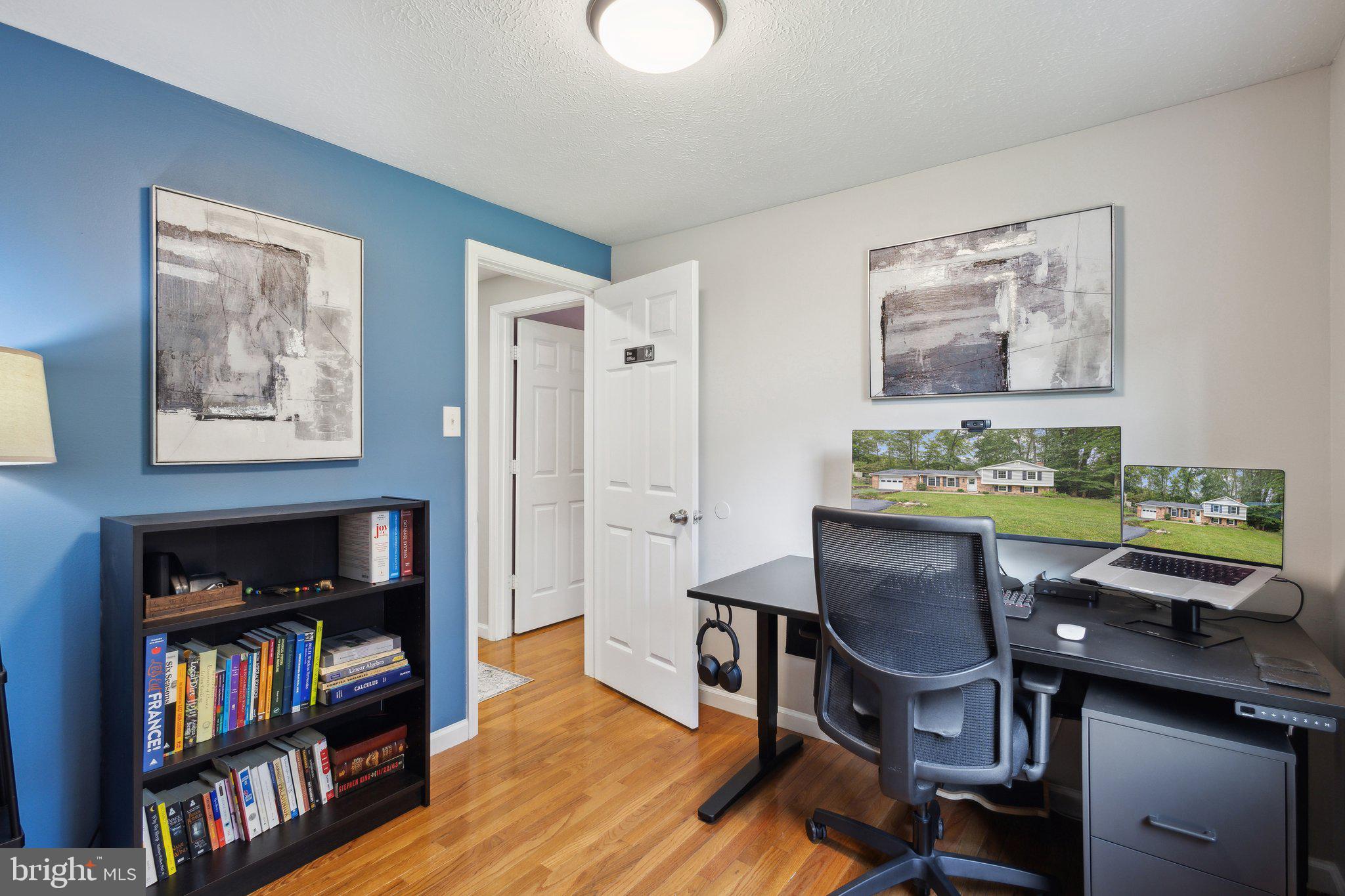 NEWINGTON FOREST - Residential