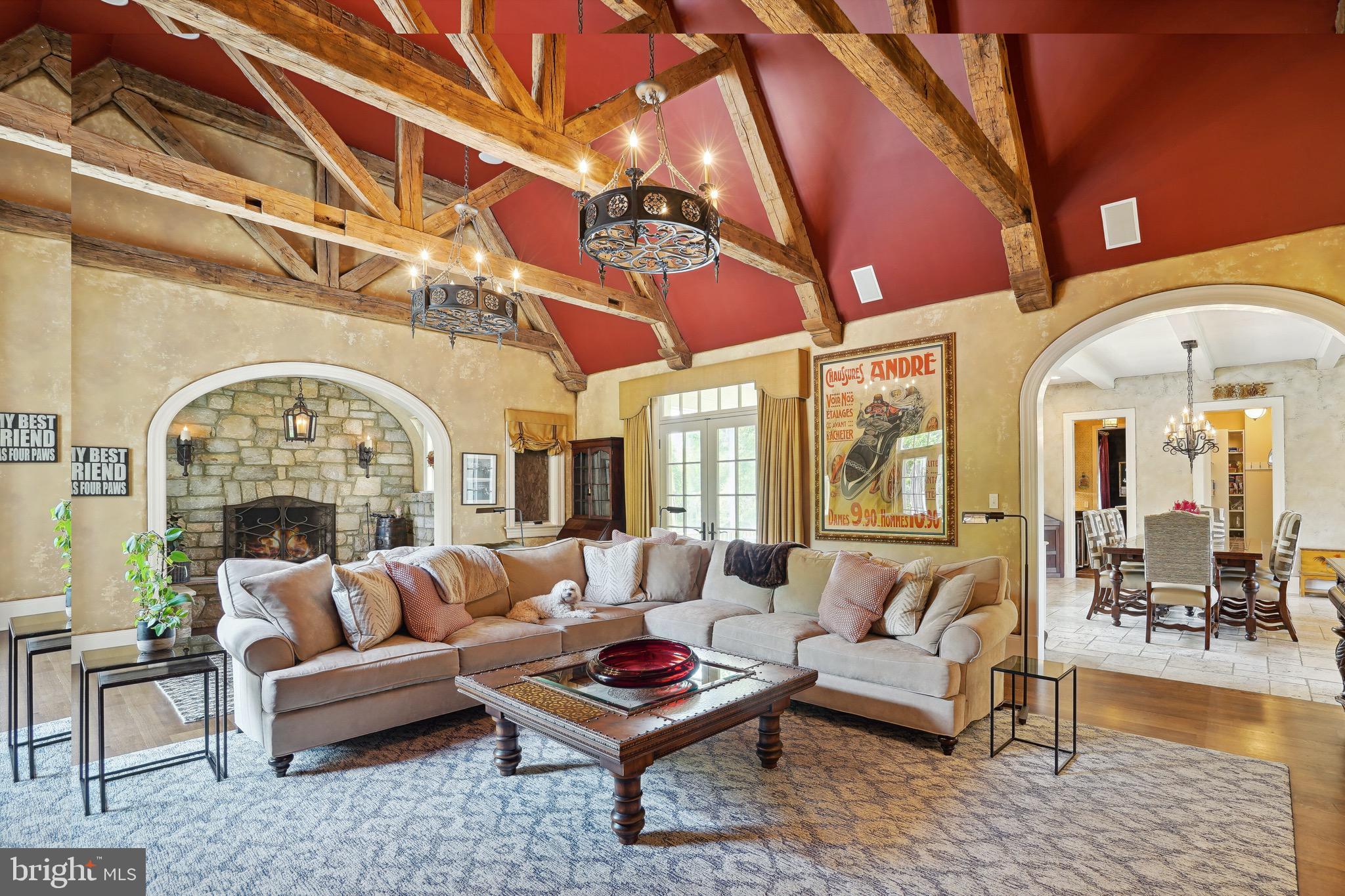 POTOMAC OUTSIDE - Residential