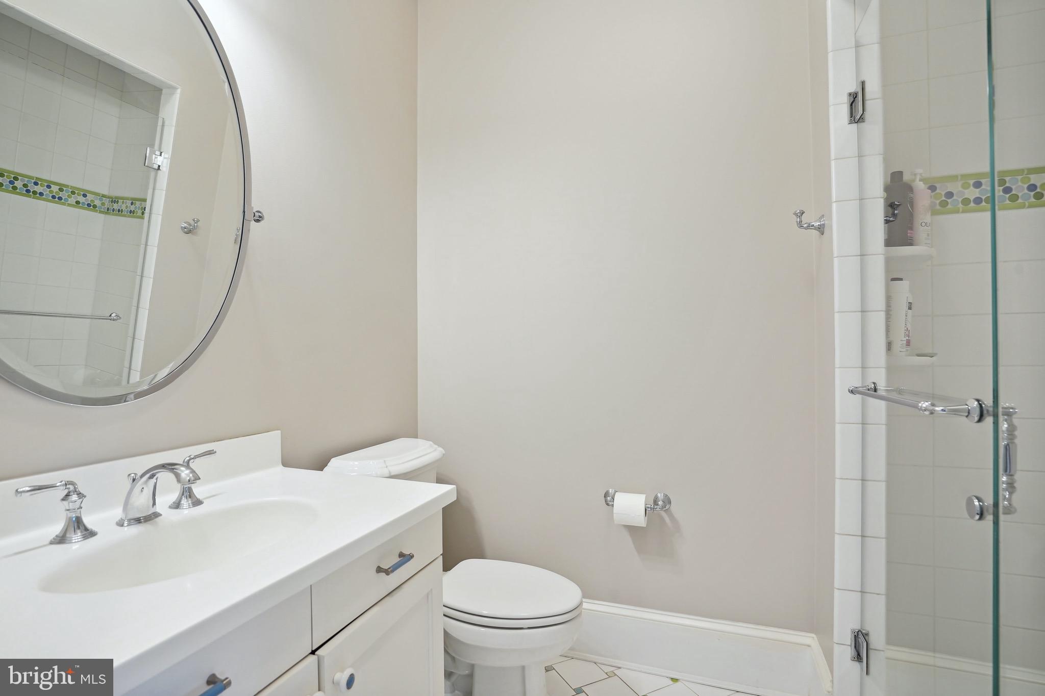 POTOMAC OUTSIDE - Residential