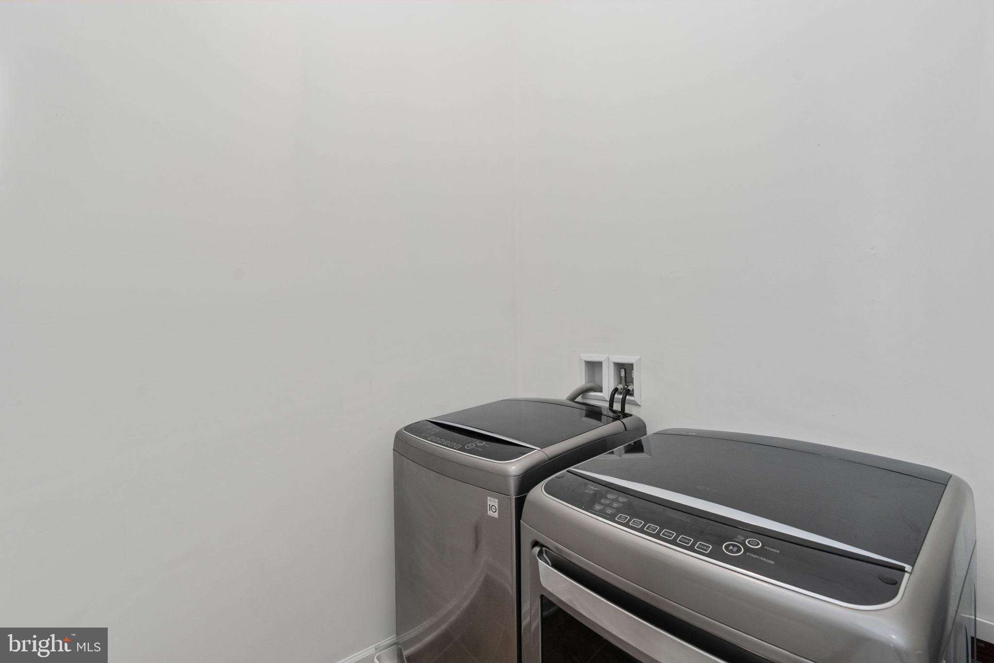 COLONIAL FORGE - Residential