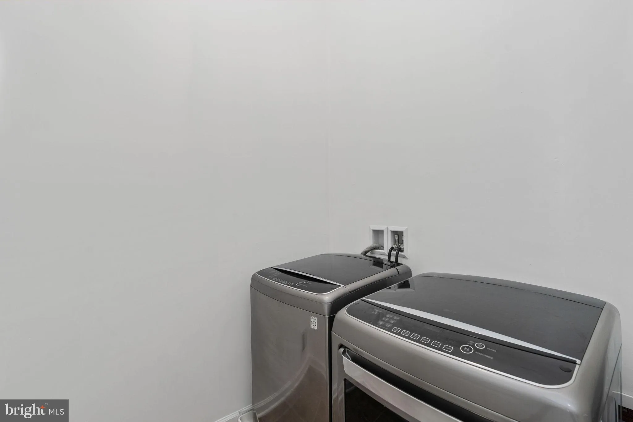 Stafford, Virginia 22554, United States, 3 Bedrooms Bedrooms, ,4 BathroomsBathrooms,Residential,Active,172494