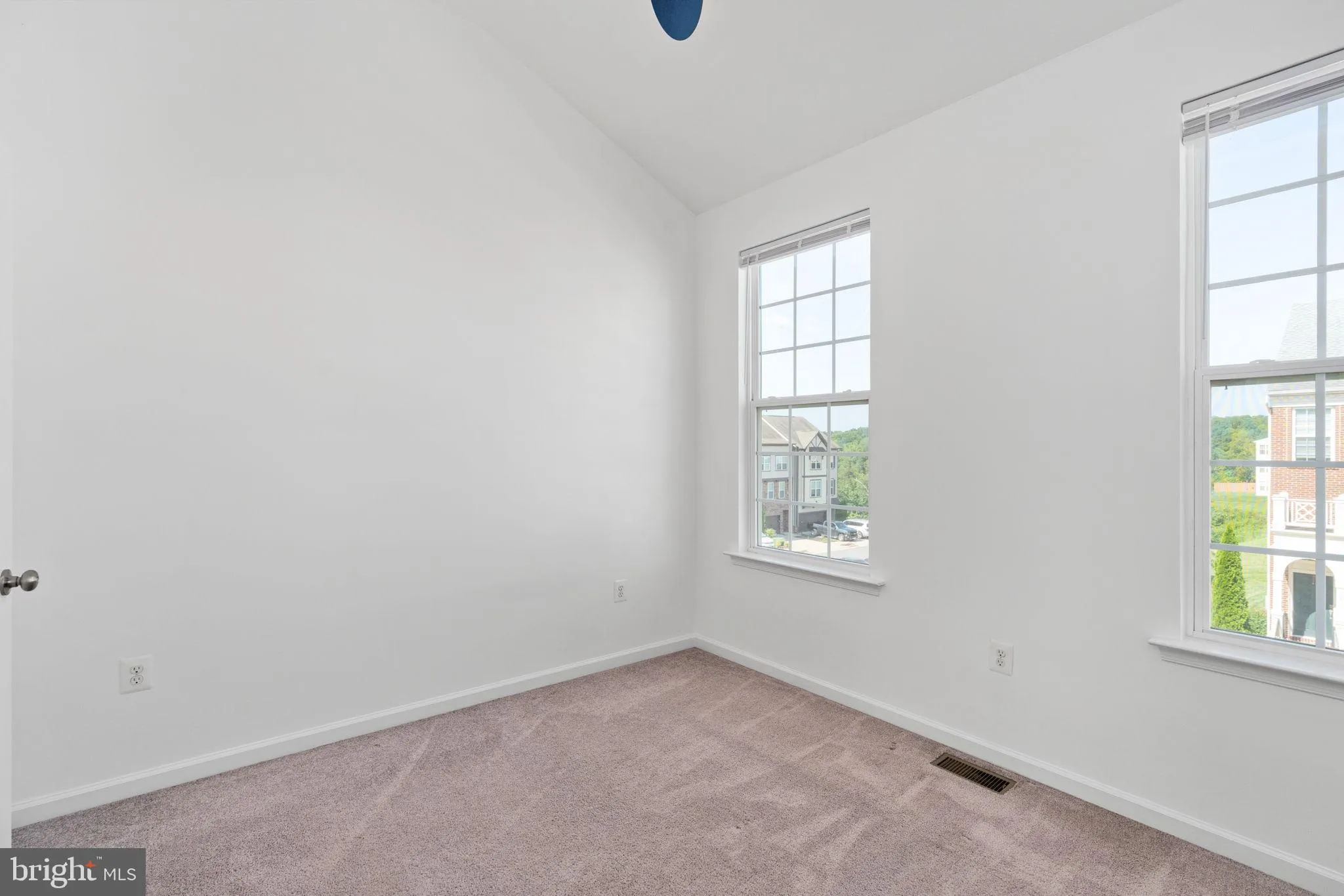 Stafford, Virginia 22554, United States, 3 Bedrooms Bedrooms, ,4 BathroomsBathrooms,Residential,Active,172494