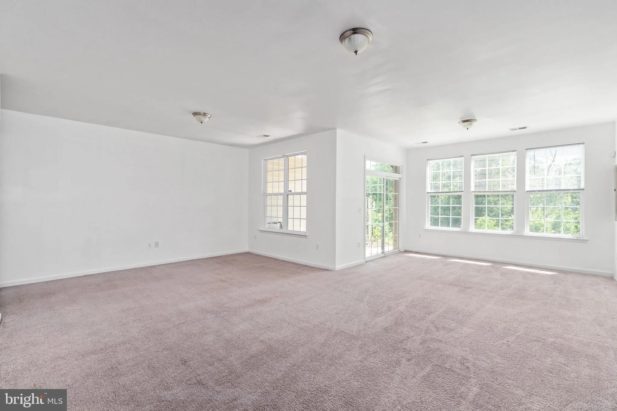 Stafford, Virginia 22554, United States, 3 Bedrooms Bedrooms, ,4 BathroomsBathrooms,Residential,Active,172494