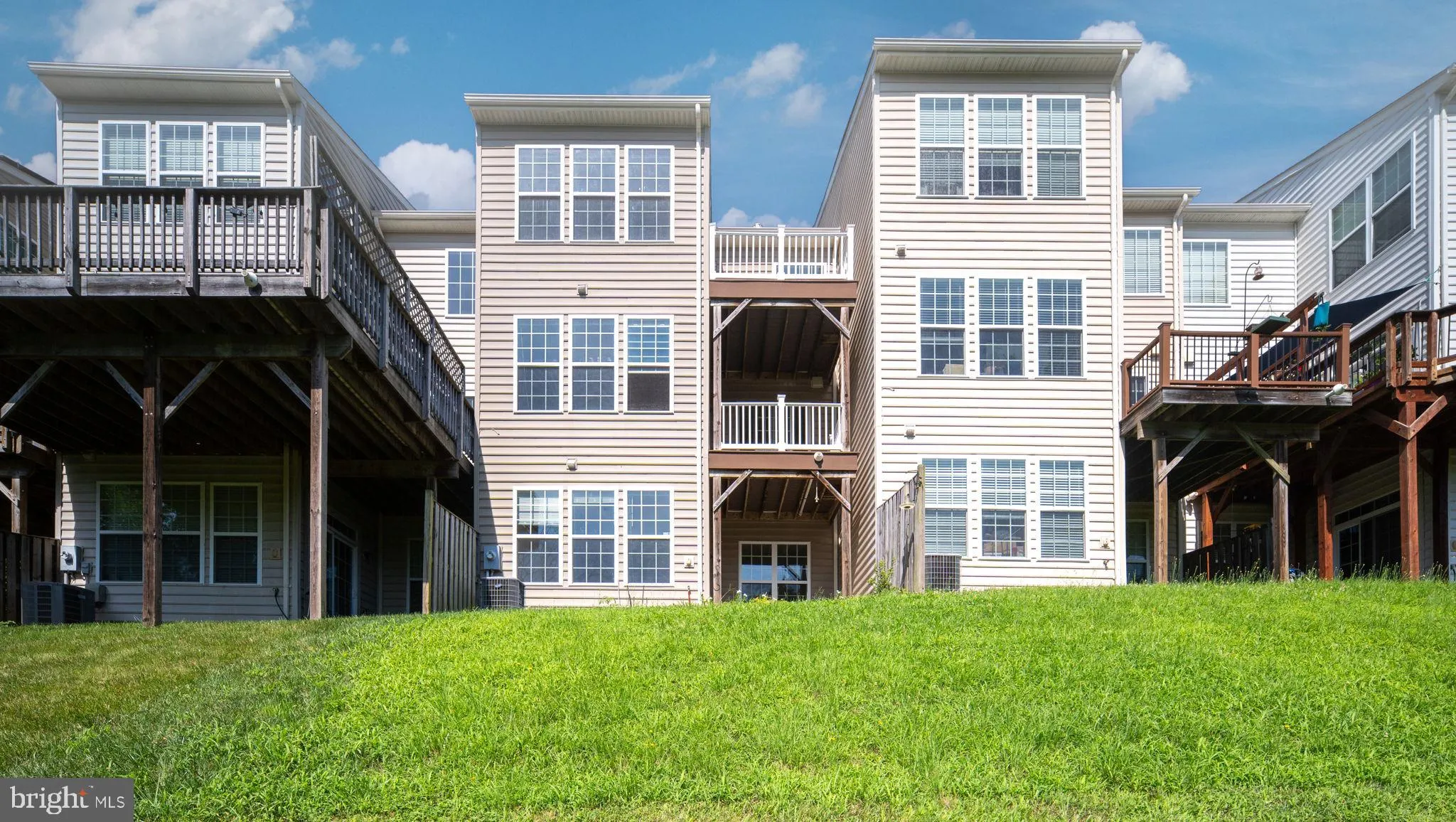 Stafford, Virginia 22554, United States, 3 Bedrooms Bedrooms, ,4 BathroomsBathrooms,Residential,Active,172494