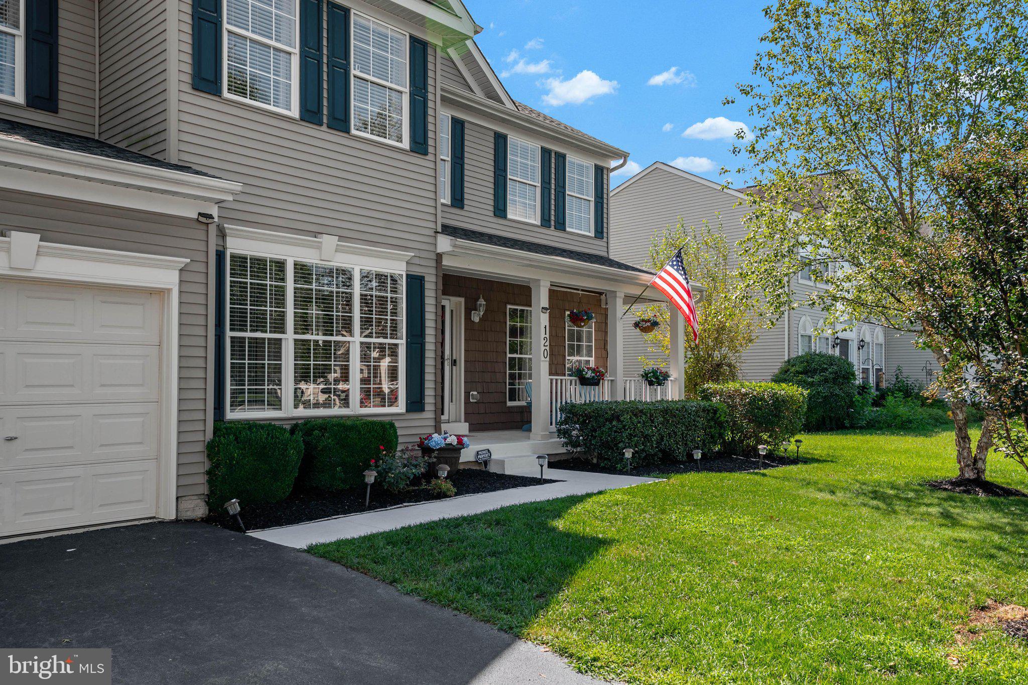 120 MEADOWCROFT DRIVE