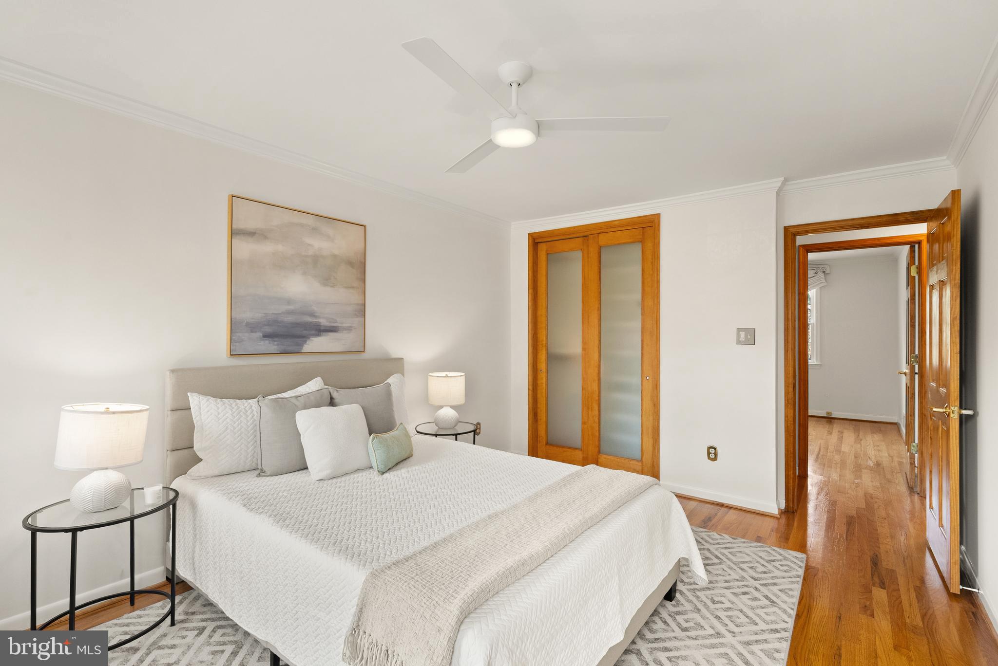 RESTON - Residential