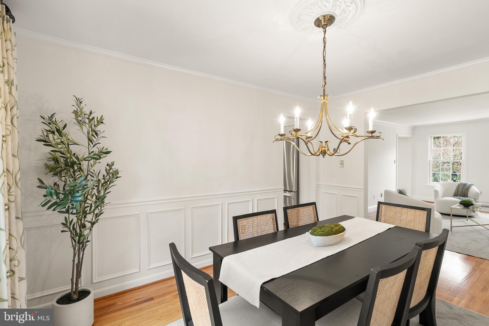 RESTON - Residential