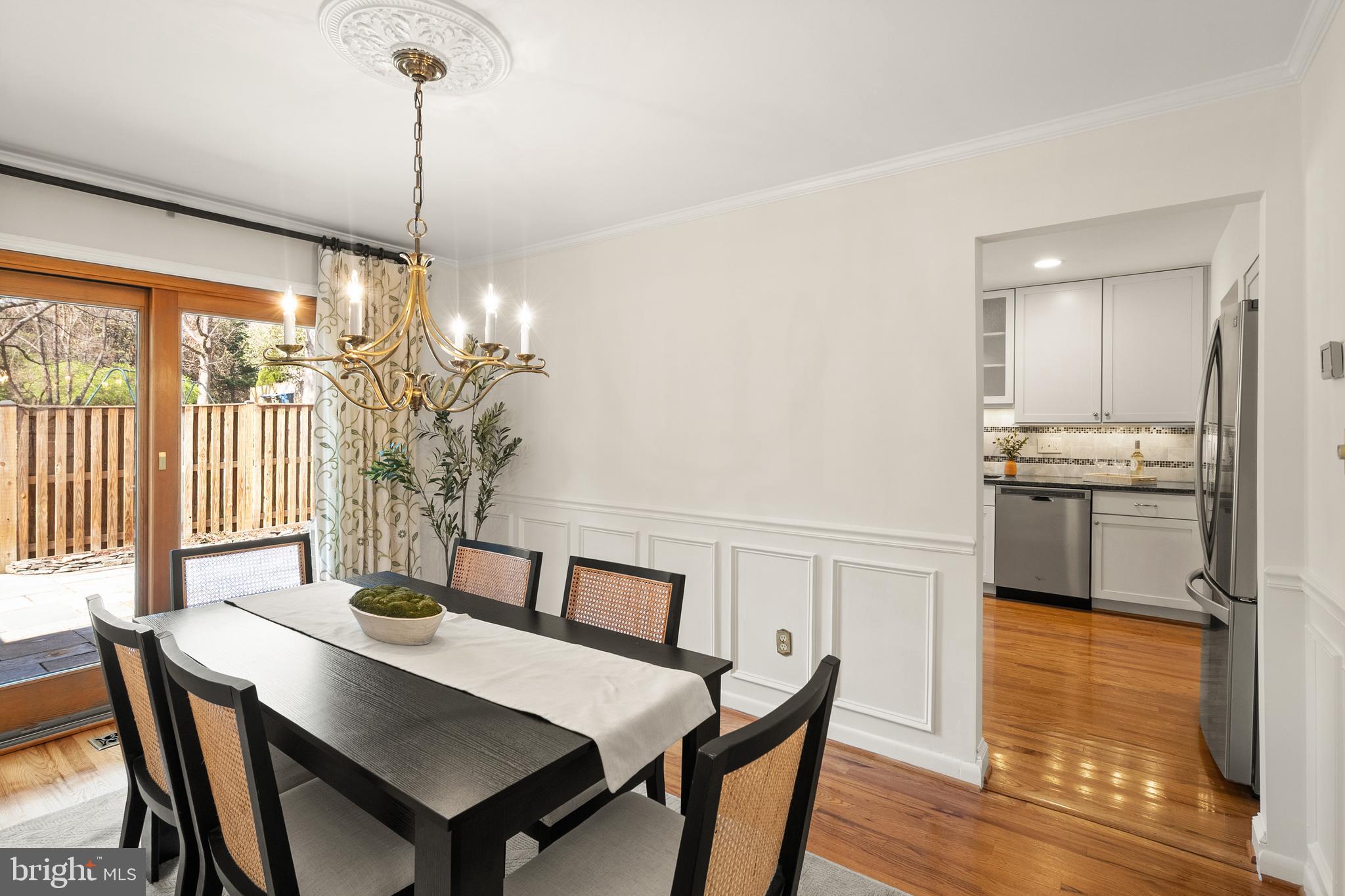 RESTON - Residential