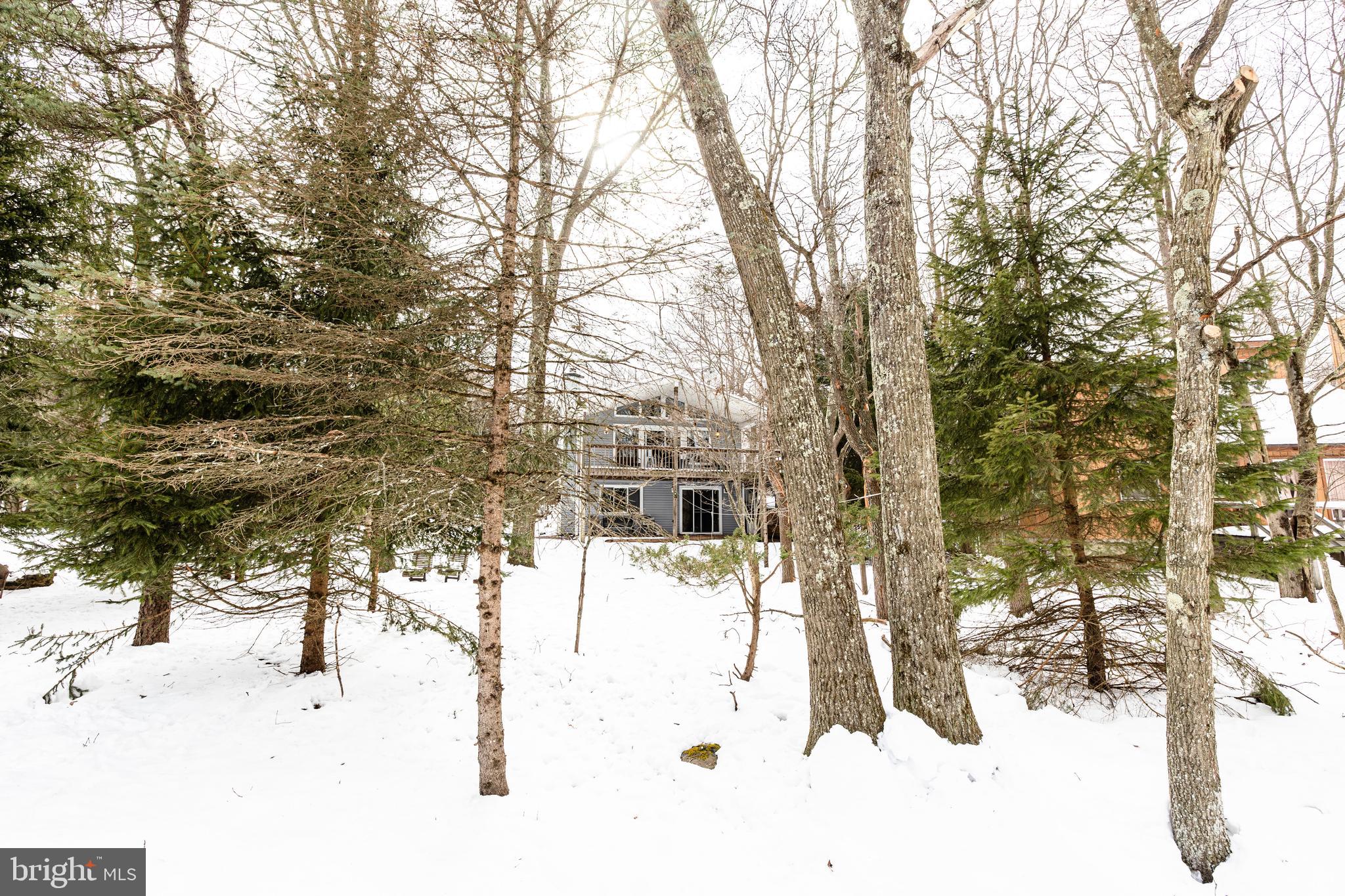 TOWAMENSING TRAILS - Residential