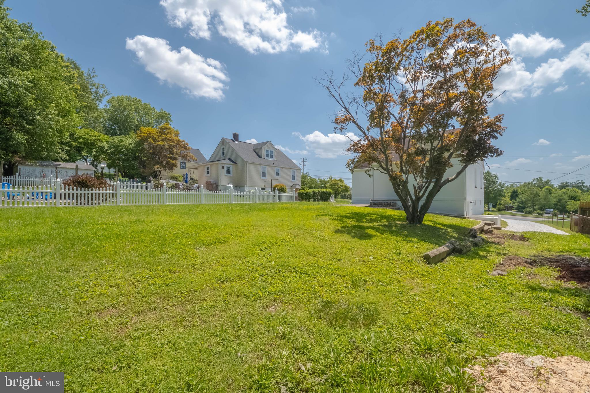 PERRYHALL - Residential