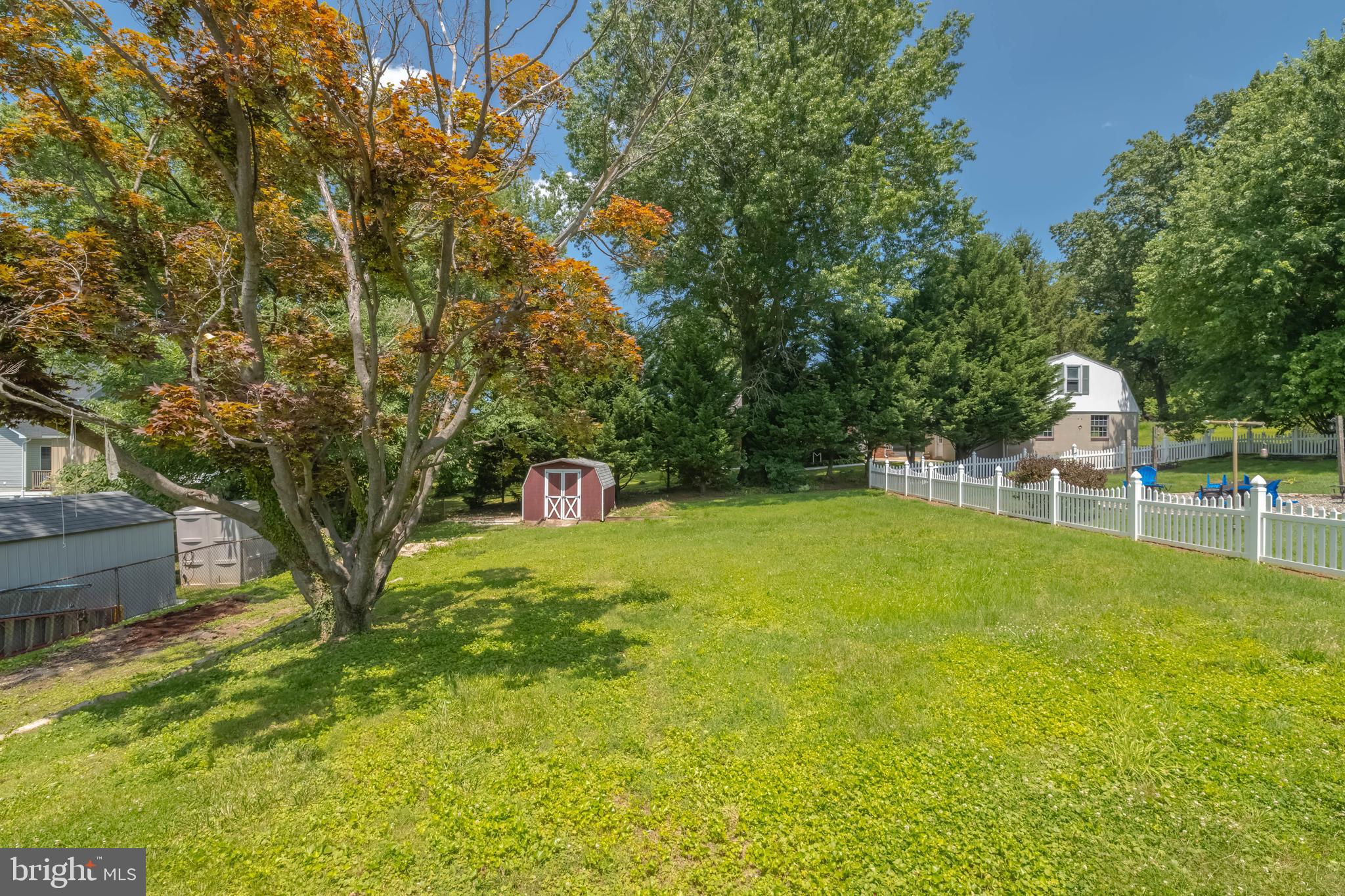 PERRYHALL - Residential