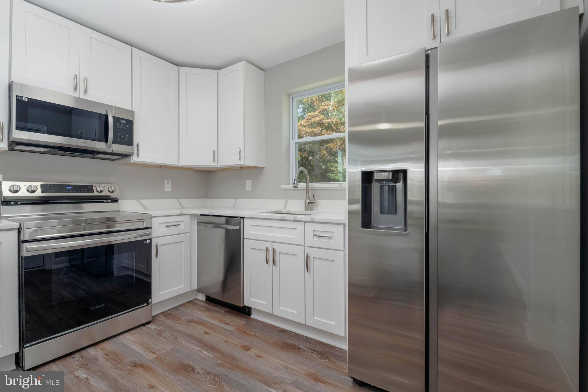 PERRYHALL - Residential