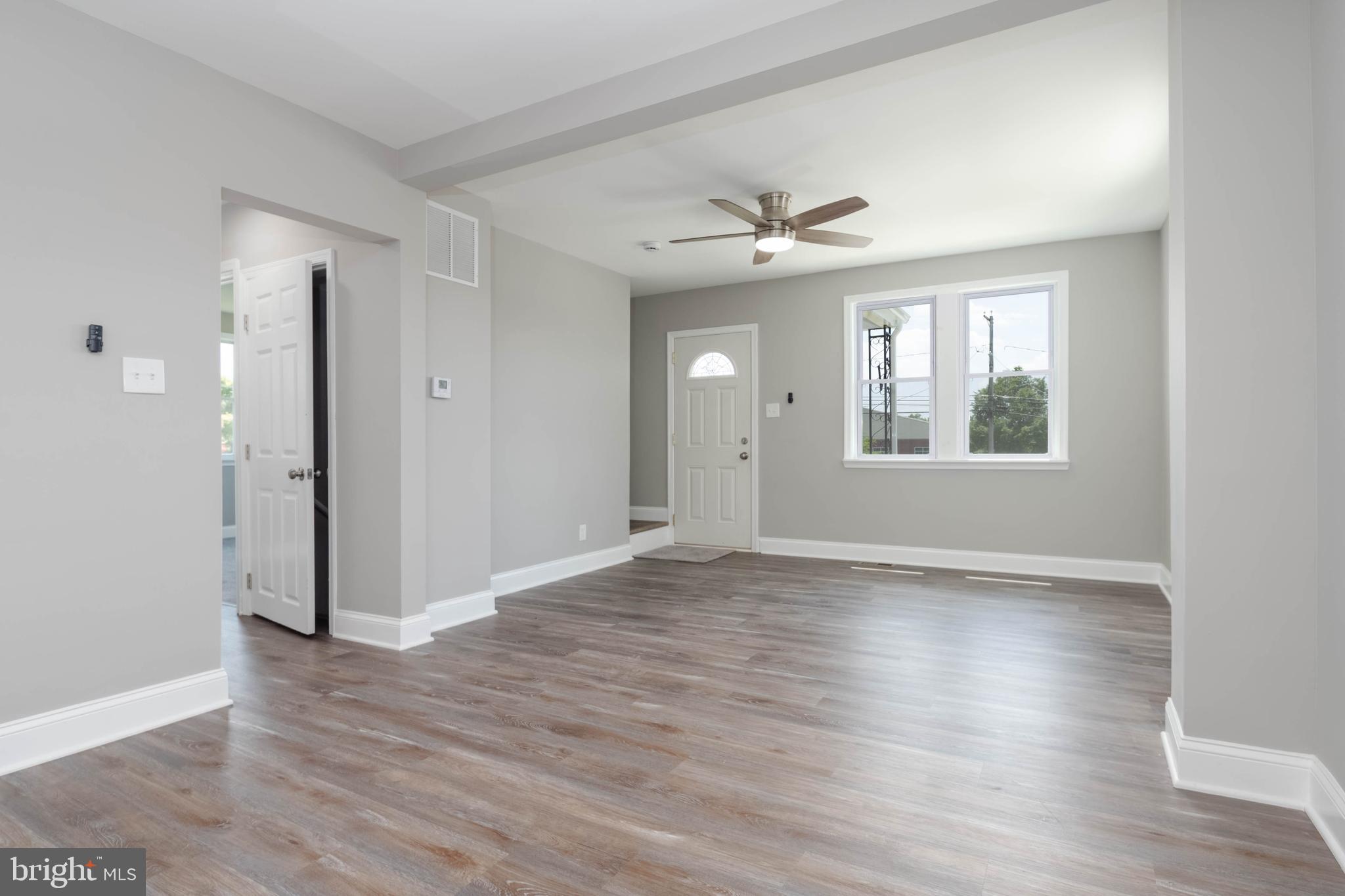 PERRYHALL - Residential